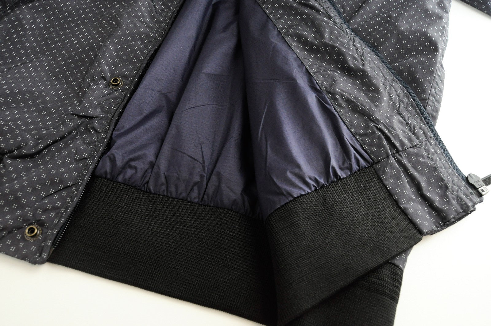 SCOTCH &amp; SODA vyriška striukė L dydžio, pilka, lengva, užtrauktuku, trumpa, aukšta apykakle 