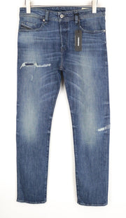DIESEL Buster CN021 vyriški džinsai W30/L30 Mid-Blue Urban Denim su sagomis ir plonais užsegimais 