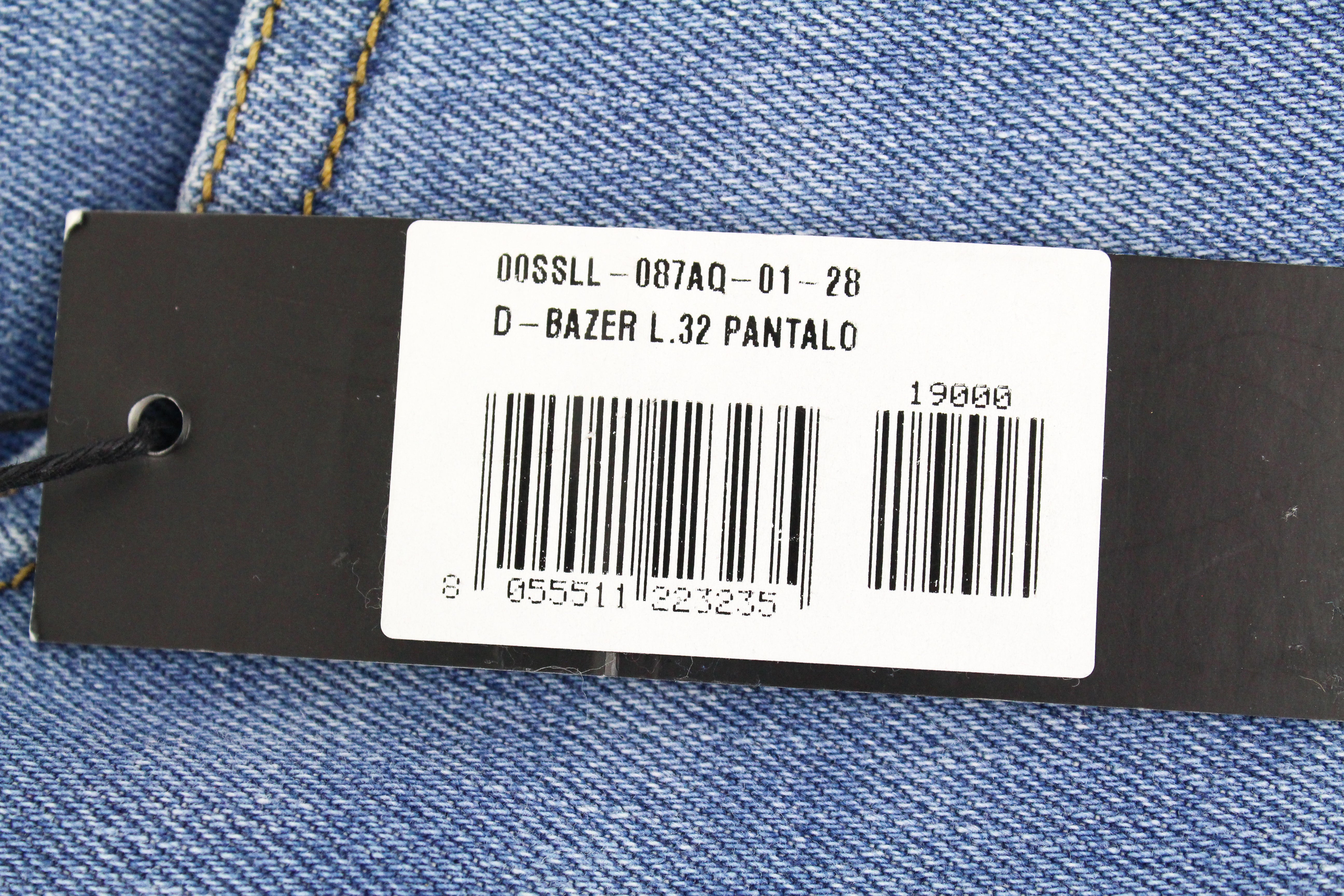 DIESEL D-Bazer 087AQ vyriški džinsai W28/L32 šviesiai mėlyni siaurėjantys tamprūs džinsai 