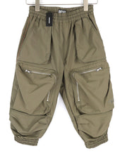 DIESEL P-Troppery moteriškos kelnės S dydžio su užlopytomis kišenėmis, žalios, rekomenduojama kaina – 195 € 