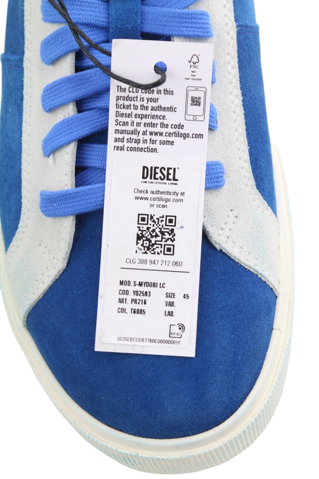 DIESEL S-Mydori LC vyriški sportbačiai, mėlyni, zomšiniai, odiniai, migdolų spalvos, žemakulniai, kaina – 200 € 