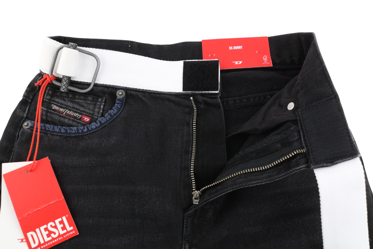 DIESEL De-Ronny-Sp moteriškas sijonas W26 juodas džinsinis su diržu, nugaroje – skeltukas 