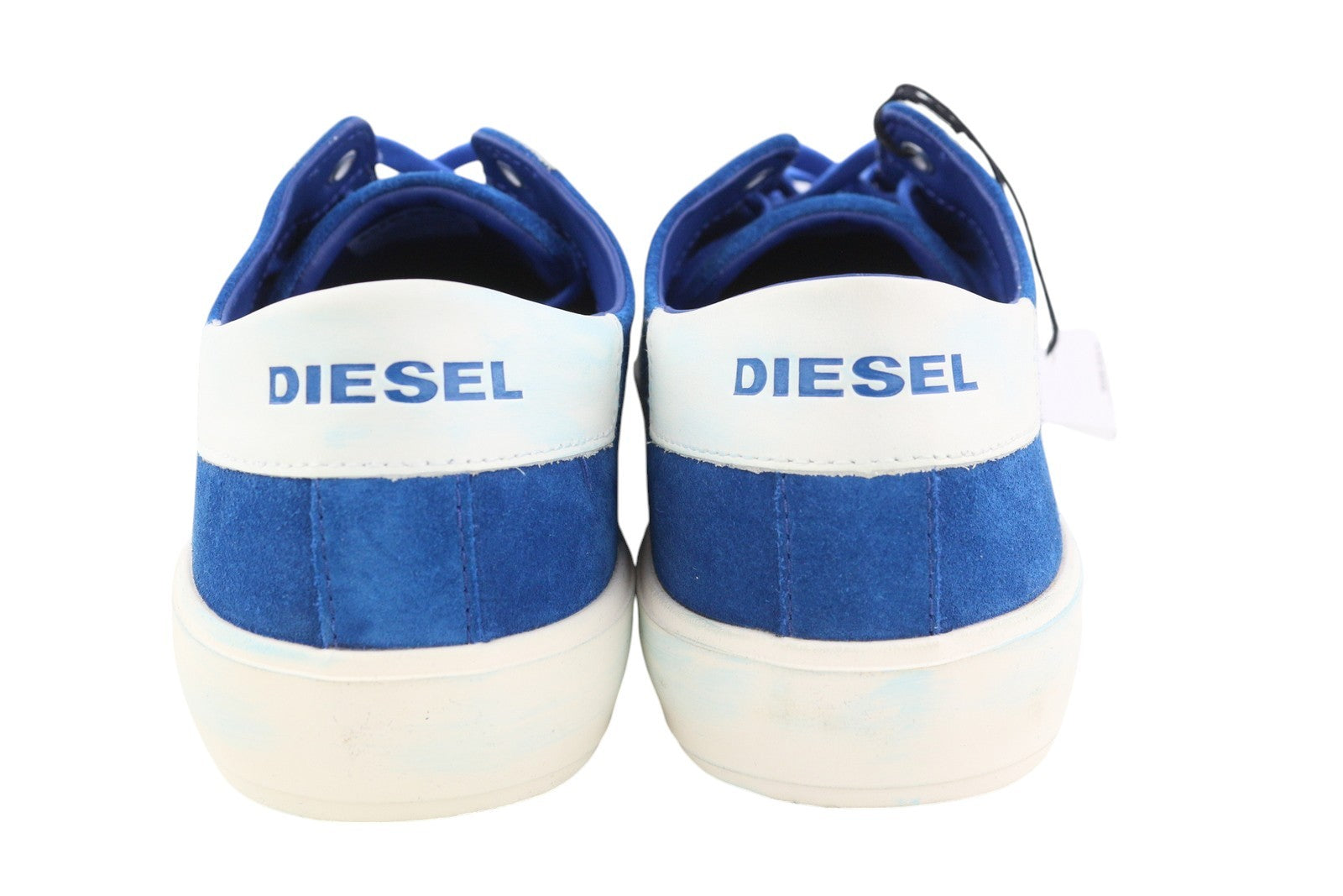 DIESEL S-Mydori LC vyriški sportbačiai, mėlyni, zomšiniai, odiniai, migdolų spalvos, žemakulniai, kaina – 200 € 