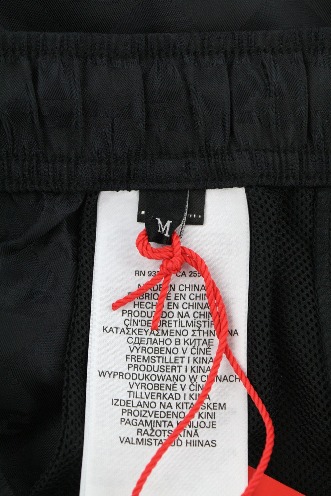 DIESEL AMWB-Stouk-HT08 vyriški šortai M 55DSL sportinis tamprus juosmuo juodi, rekomenduojama kaina – 95 € 