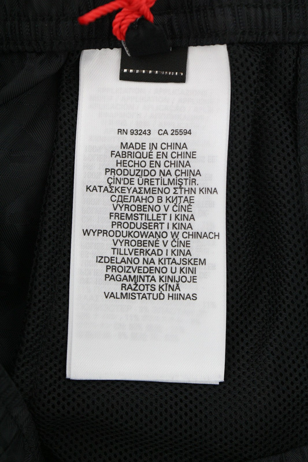 DIESEL AMWB-Stouk-HT08 vyriški šortai M 55DSL sportinis tamprus juosmuo juodi, rekomenduojama kaina – 95 € 