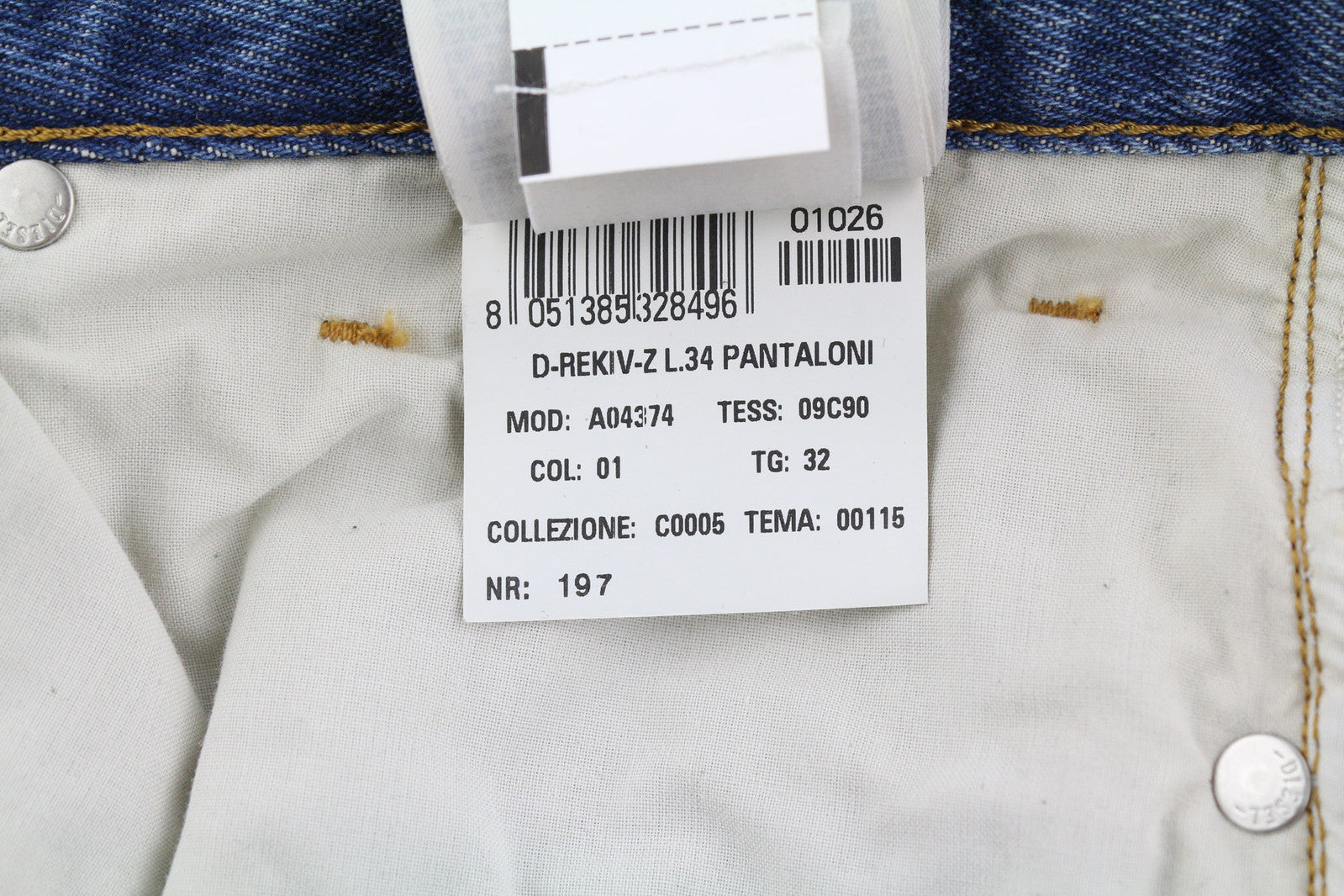 DIESEL D-Rekiv-Z 09C90 vyriški džinsai W32/L34, plėšyti, tiesūs, skalbti, rekomenduojama kaina – 295 € 