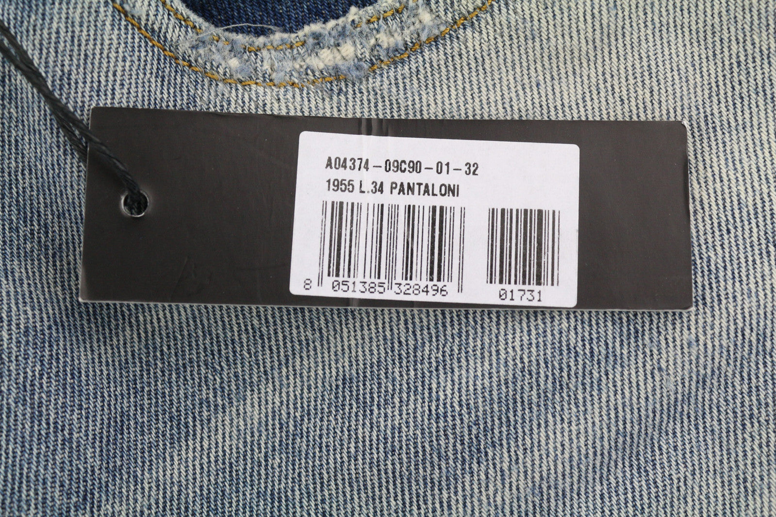 DIESEL D-Rekiv-Z 09C90 vyriški džinsai W32/L34, plėšyti, tiesūs, skalbti, rekomenduojama kaina – 295 € 