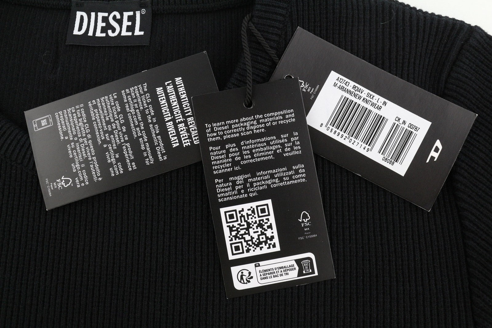 DIESEL M-Ariannew moteriškas megztinis L, juodas, megztinis su apvalia kaklu, tampriu mezginiu, rekomenduojama kaina – 175 € 