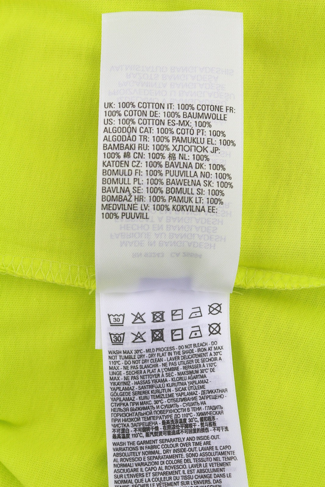 DIESEL T-Diego-Cuty vyriški marškinėliai trumpomis rankovėmis, apvalios iškirptės formos, laisvalaikio stiliaus, su trikotažiniu logotipu. 