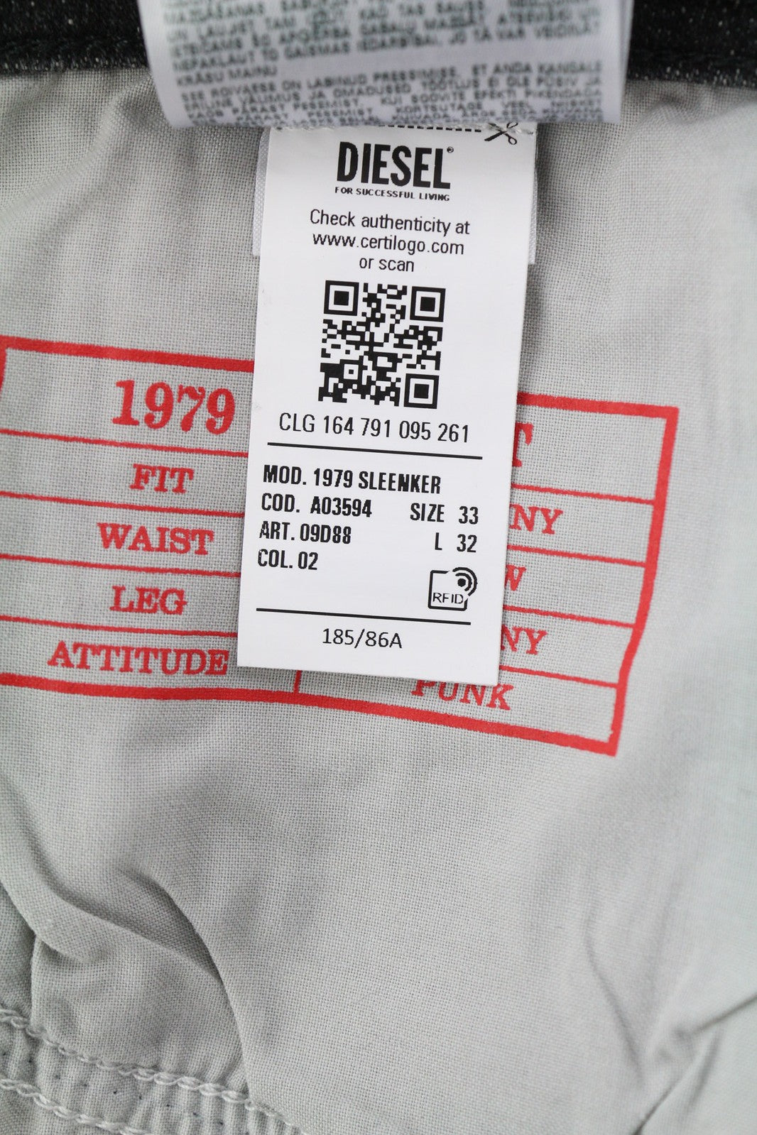 DIESEL Sleenker 09D88 vyriški džinsai W33/L32 žemo juosmens, aptempti, skalbti, tamsūs, RRP 225 € 