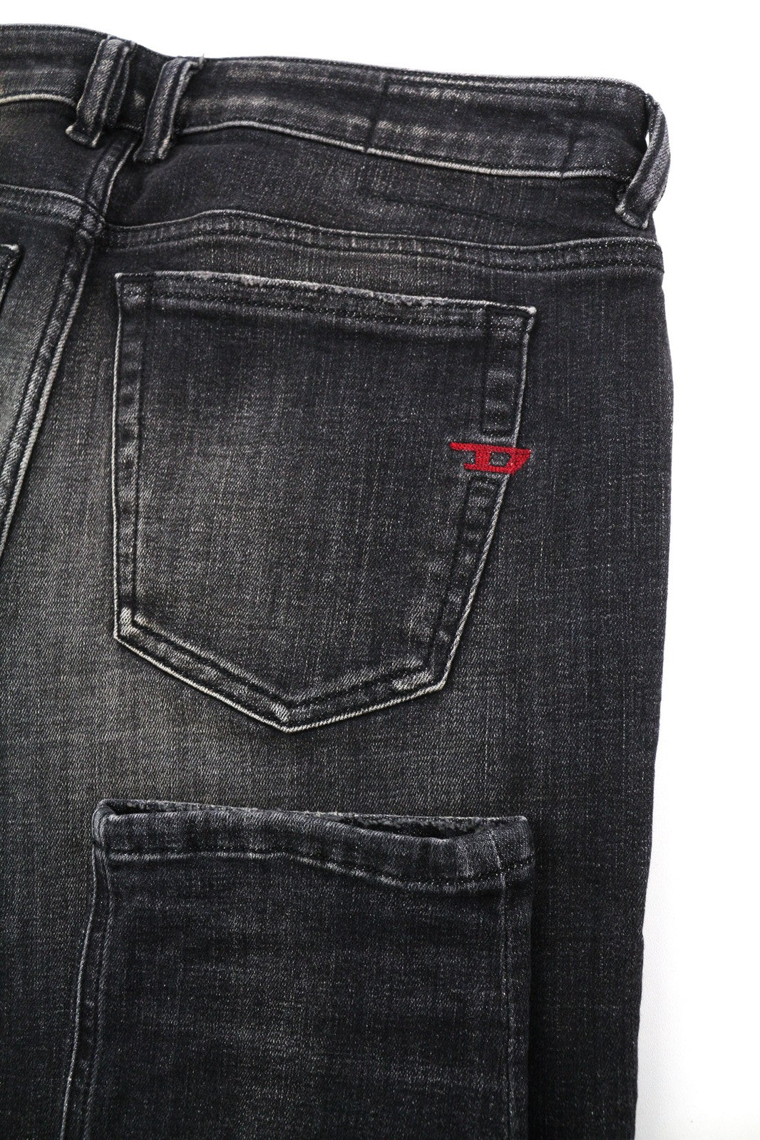 DIESEL Sleenker 09D88 vyriški džinsai W33/L32 žemo juosmens, aptempti, skalbti, tamsūs, RRP 225 € 