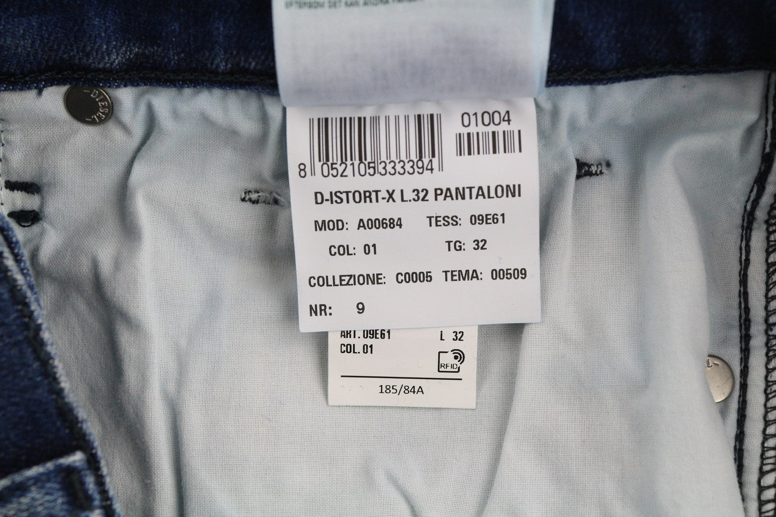 DIESEL D-Istort-X 09E61 vyriški džinsai W32/L32 vidutinio juosmens, aptempti, skalbti 