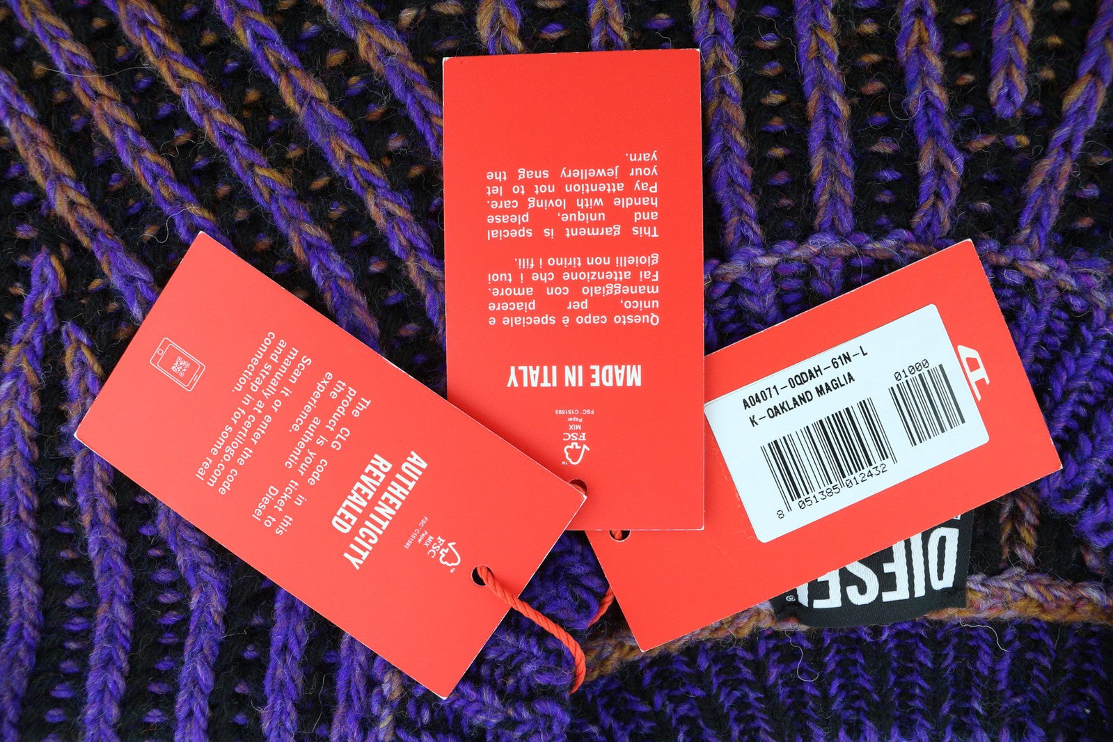 DIESEL K-Oakland vyriškas megztinis L dydžio, vilnos mišinio megztas apvalia kaklo iškirpte, rekomenduojama kaina – 225 € 