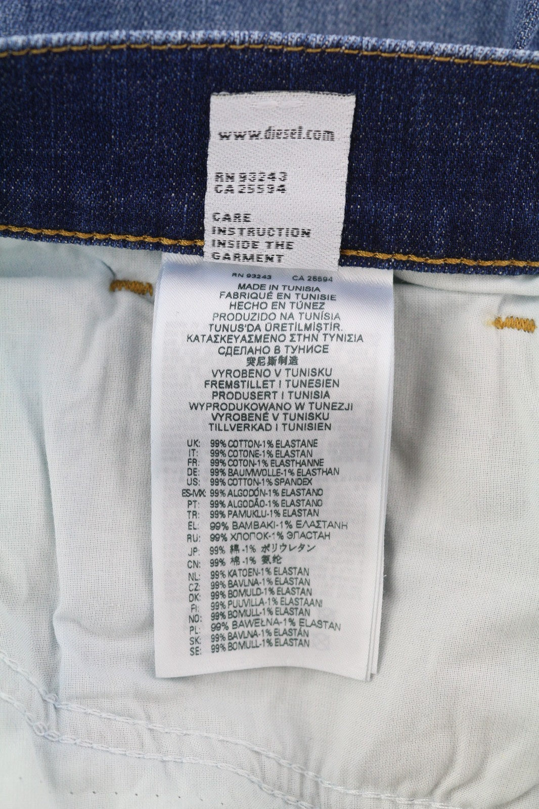 DIESEL 2005 D-Fining 09C72 vyriški džinsai W30/L32 vidutinio juosmens, įprasto dydžio, siaurėjančios, rekomenduojama kaina – 225 € 