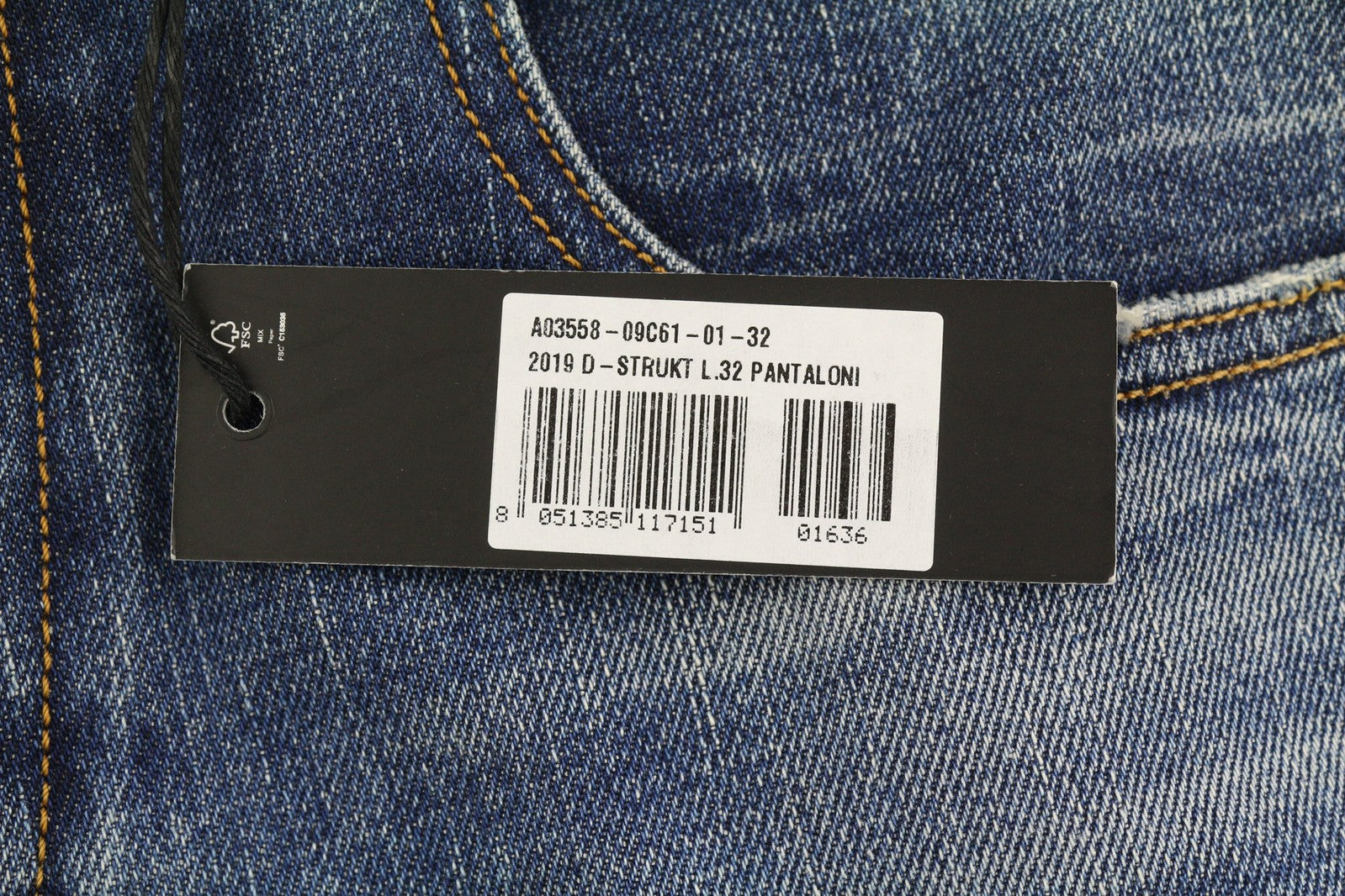 DIESEL D-Strukt-Z 09C61 vyriški džinsai W32/L32 Slim Zip Fly skalbtos mėlynos spalvos, rekomenduojama kaina – 250 € 