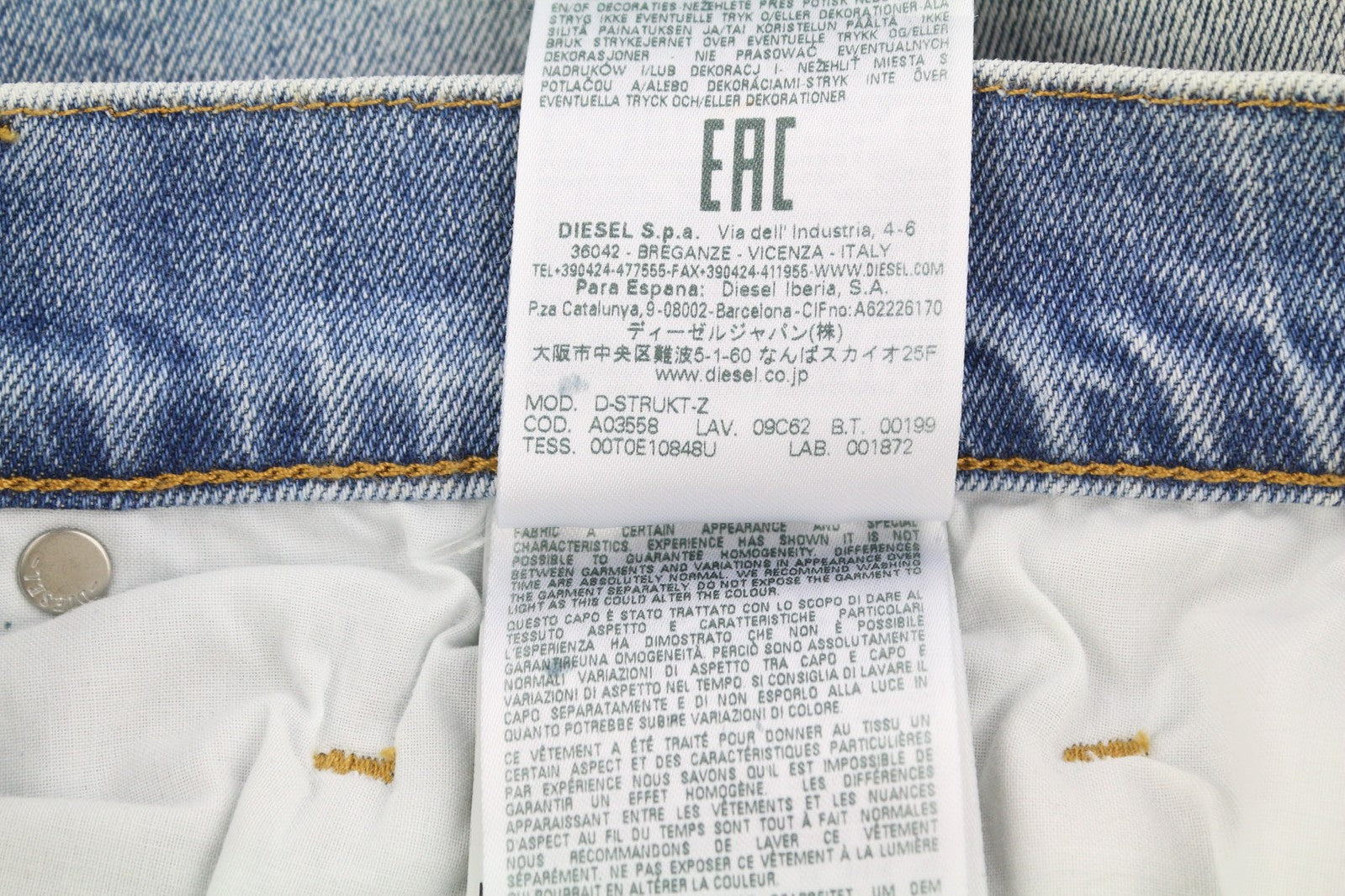 DIESEL D-Strukt-Z 09C62 vyriški džinsai W32/L32 Slim Zip Fly skalbtos mėlynos spalvos, rekomenduojama kaina – 195 € 