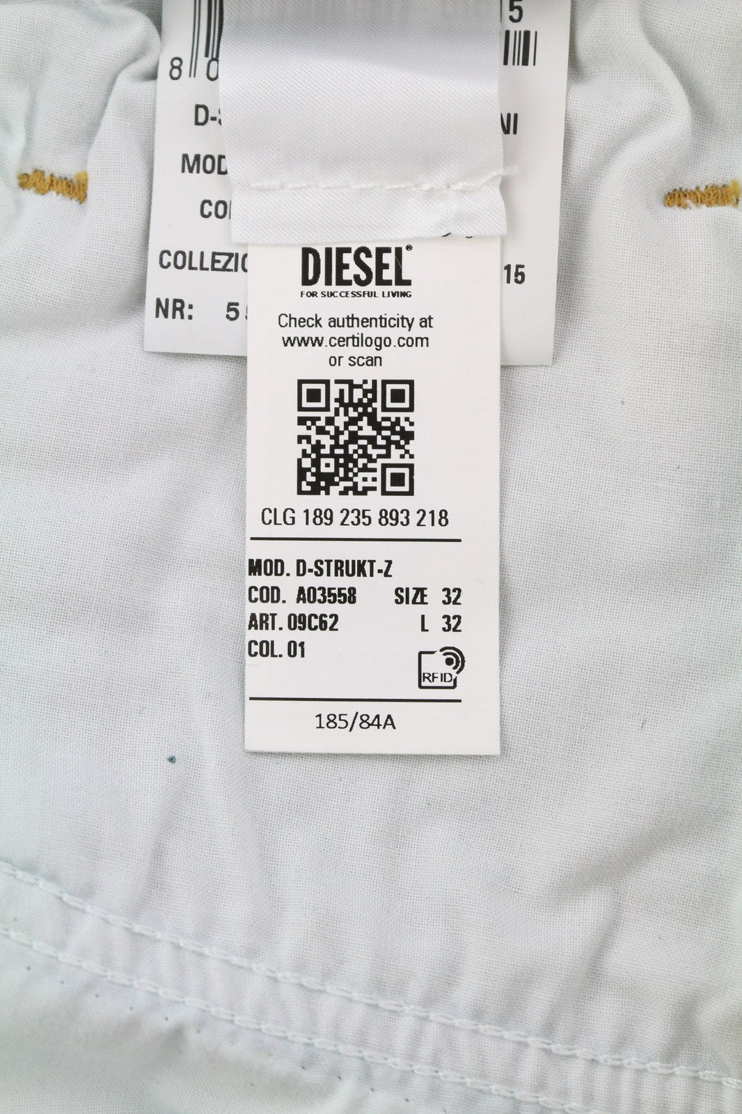DIESEL D-Strukt-Z 09C62 vyriški džinsai W32/L32 Slim Zip Fly skalbtos mėlynos spalvos, rekomenduojama kaina – 195 € 