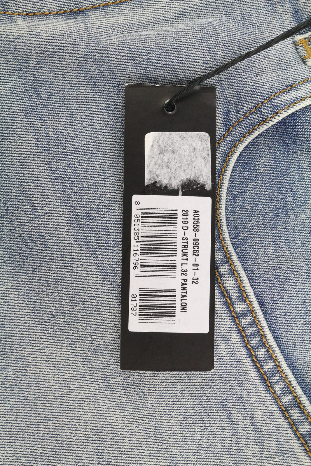 DIESEL D-Strukt-Z 09C62 vyriški džinsai W32/L32 Slim Zip Fly skalbtos mėlynos spalvos, rekomenduojama kaina – 195 € 