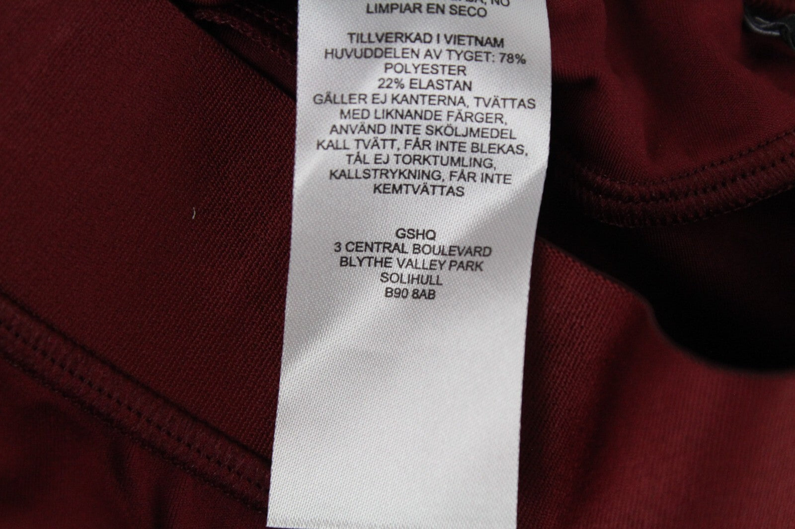 GYMSHARK moteriškos tamprės S dydžio raudonos aukštu juosmeniu su logotipu, tamprios sportinės aprangos detalės 