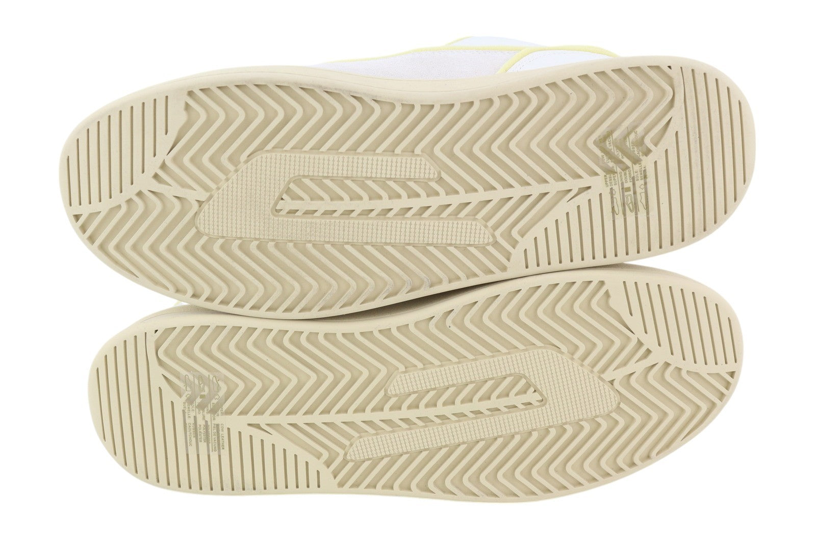 DIESEL S-Sinna žemakulniai vyriški sportbačiai, EU41, balti, odiniai, žemakulniai, suvarstomi, rekomenduojama kaina – 160 € 