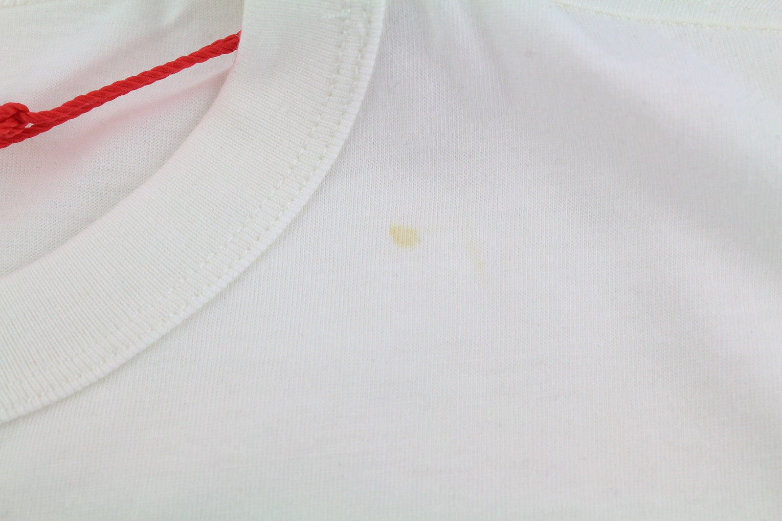 DIESEL T-Just-E19 vyriški marškinėliai su trumpomis rankovėmis, apvalia apykakle ir priekiu, lengvi trikotažiniai marškinėliai. 