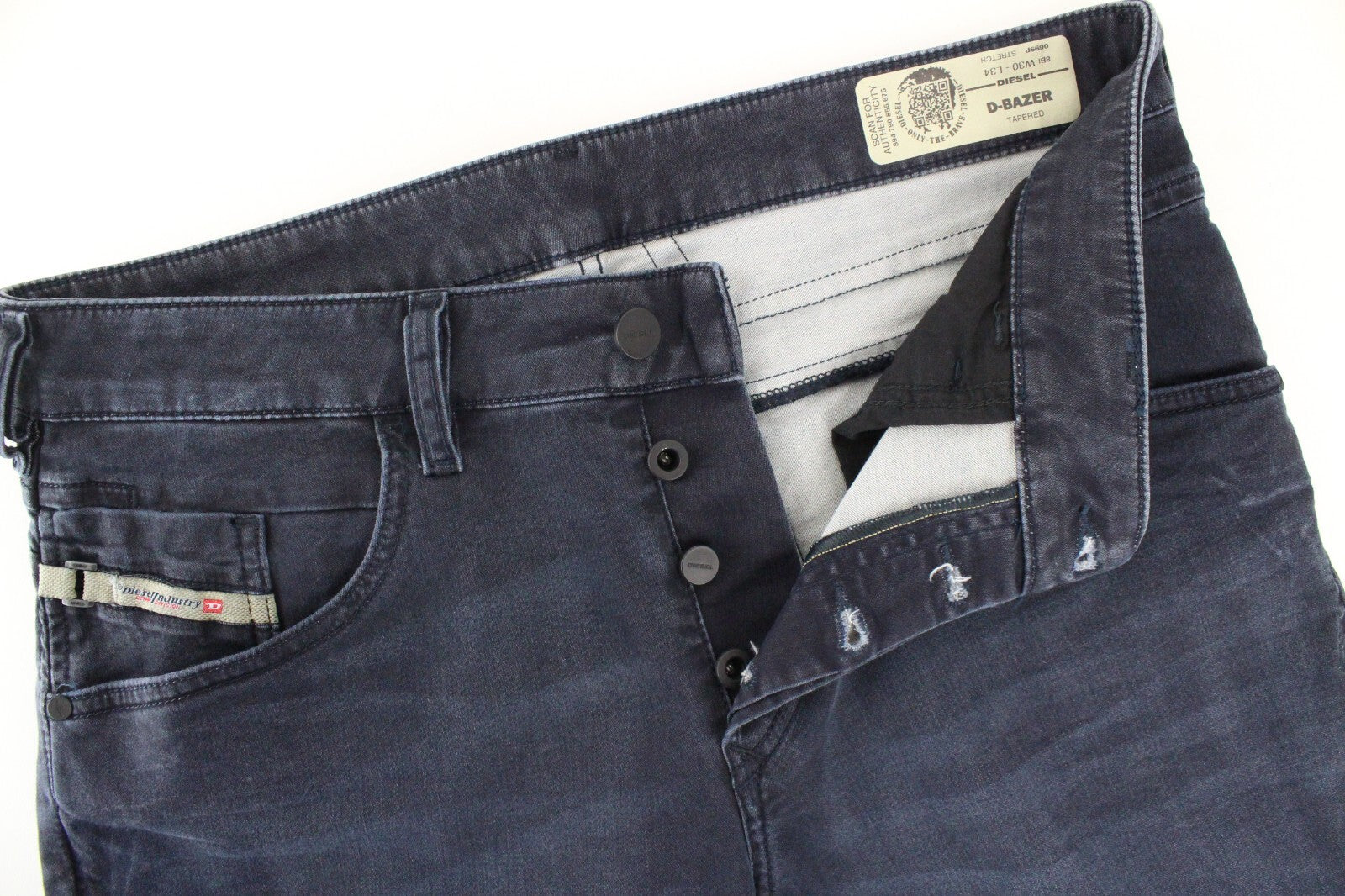 DIESEL D-Bazer 0699P vyriški džinsai W30/L34 džinsinio medvilninio tamprės, mėlynos spalvos, siaurėjantys 