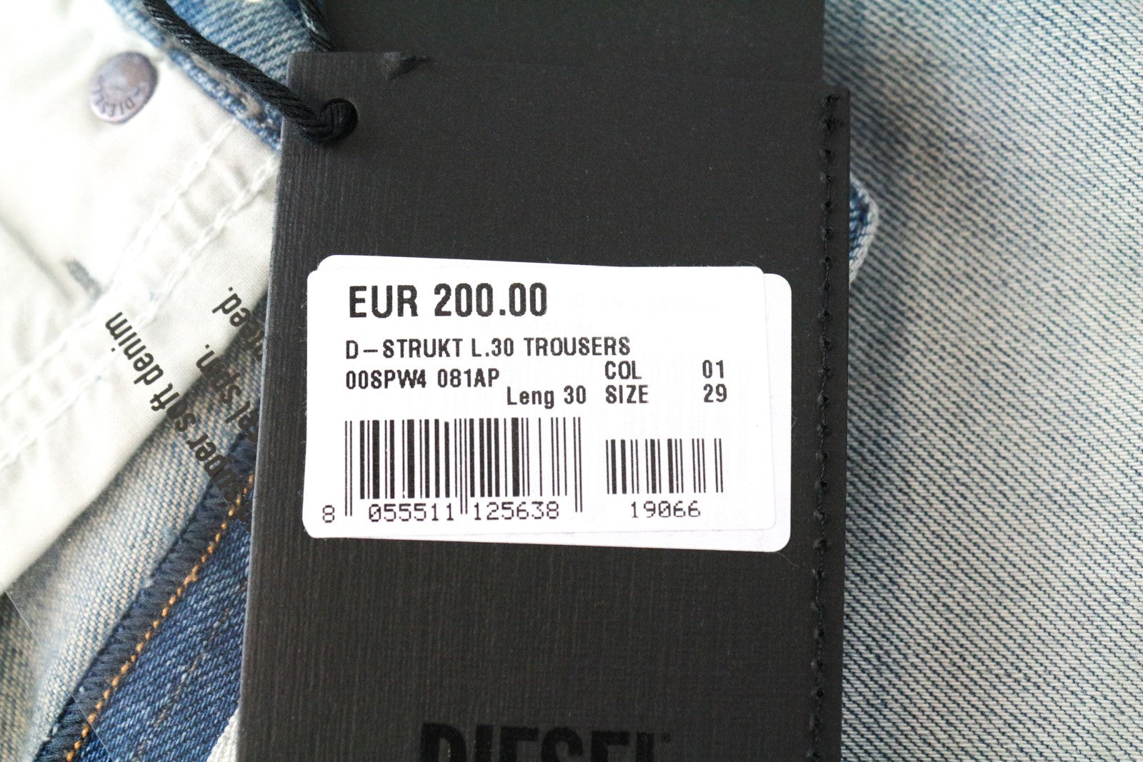 DIESEL D-Bazer 081AP vyriški džinsai W29/L30 mėlyni, siaurėjantys, medvilniniai, su 5 kišenėmis 