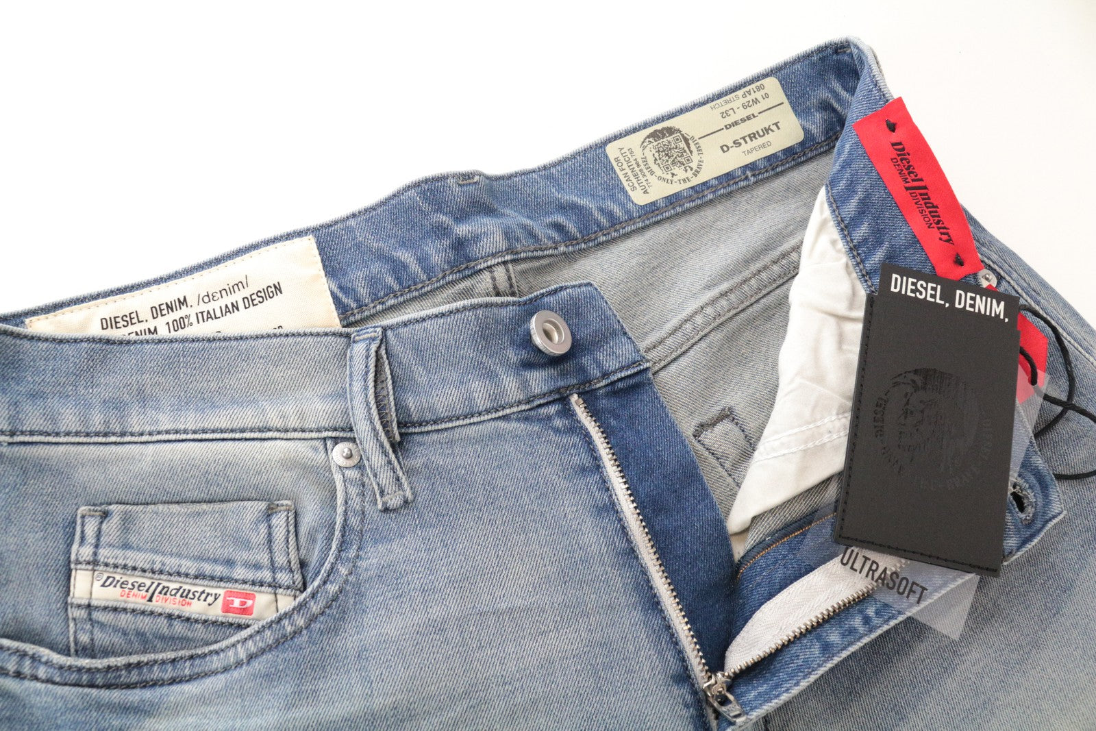 DIESEL D-Bazer 081AP vyriški džinsai W29/L32 šviesiai mėlyni, siaurėjantys, tamprūs medvilniniai džinsai 