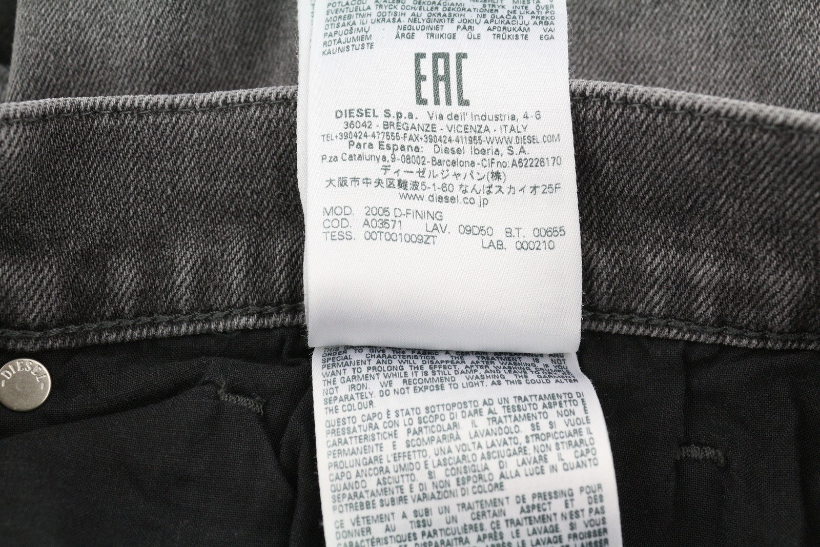DIESEL 2005 D-Fining 09D50 vyriški džinsai W32/L32 įprasto kirpimo su sagomis, pilki 
