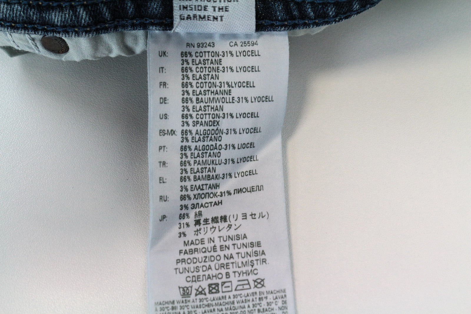 DIESEL Thommer 084UX vyriški džinsai W27/L32 skalbtos mėlynos spalvos aptempti, ploni, medvilniniai 