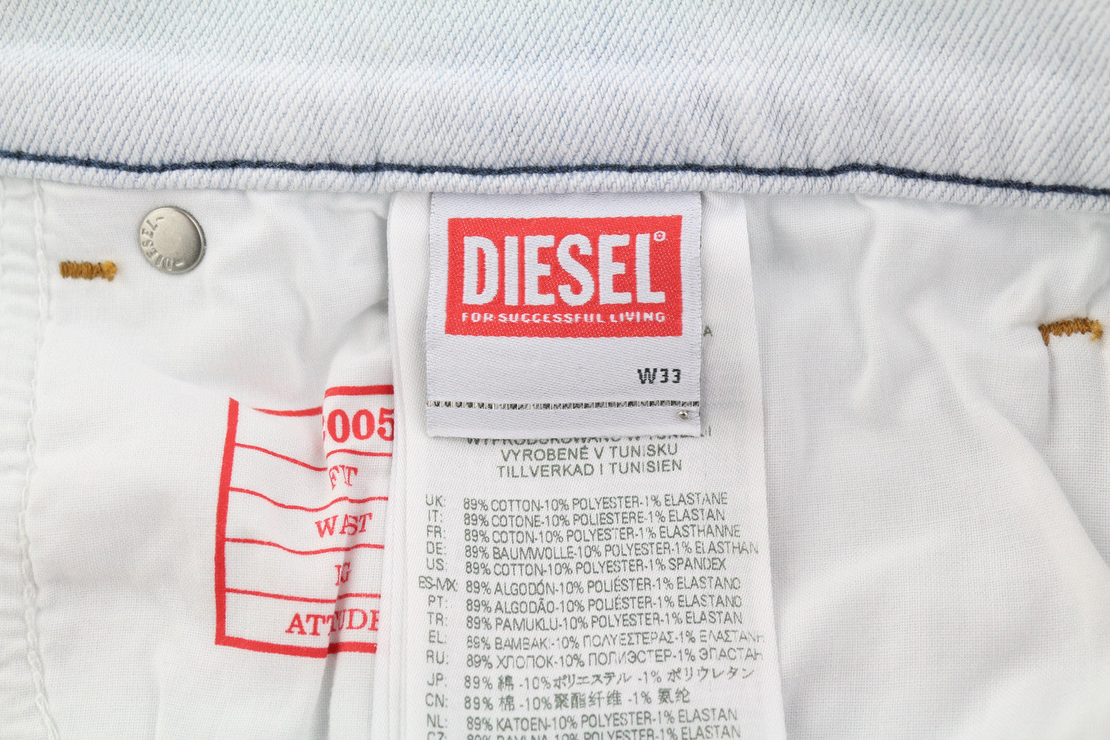 DIESEL 2005 D-Fining 09C06 vyriški džinsai W33/L32 įprasto kirpimo, siaurėjančiomis klešnėmis, vidutinio juosmens aukštyje 