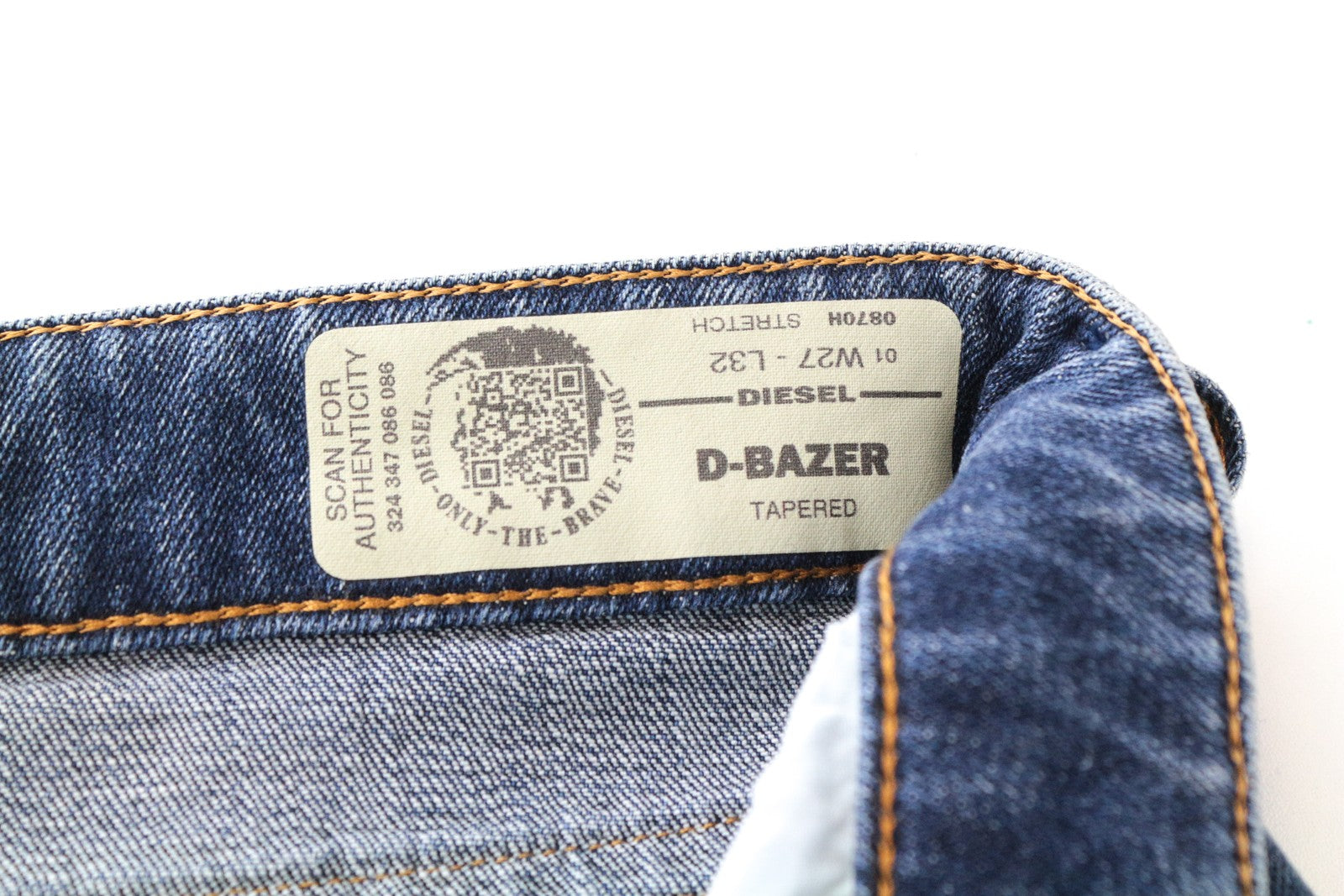 DIESEL D-Bazer 0870H vyriški džinsai W27/L32 skalbtos mėlynos spalvos siaurėjantys medvilniniai tamprūs džinsai 