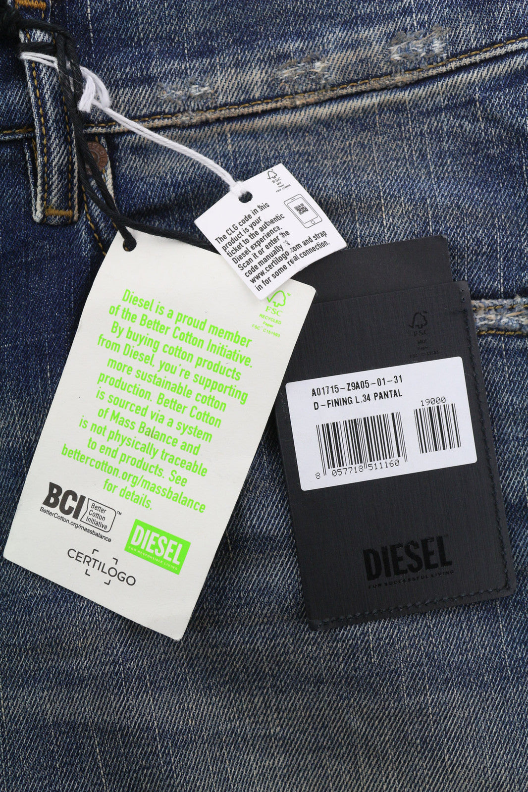 DIESEL D-Fining Z9A05 vyriški džinsai W31/L34 siaurėjantys, tamprūs, skalbtos mėlynos spalvos, rekomenduojama kaina – 225 € 