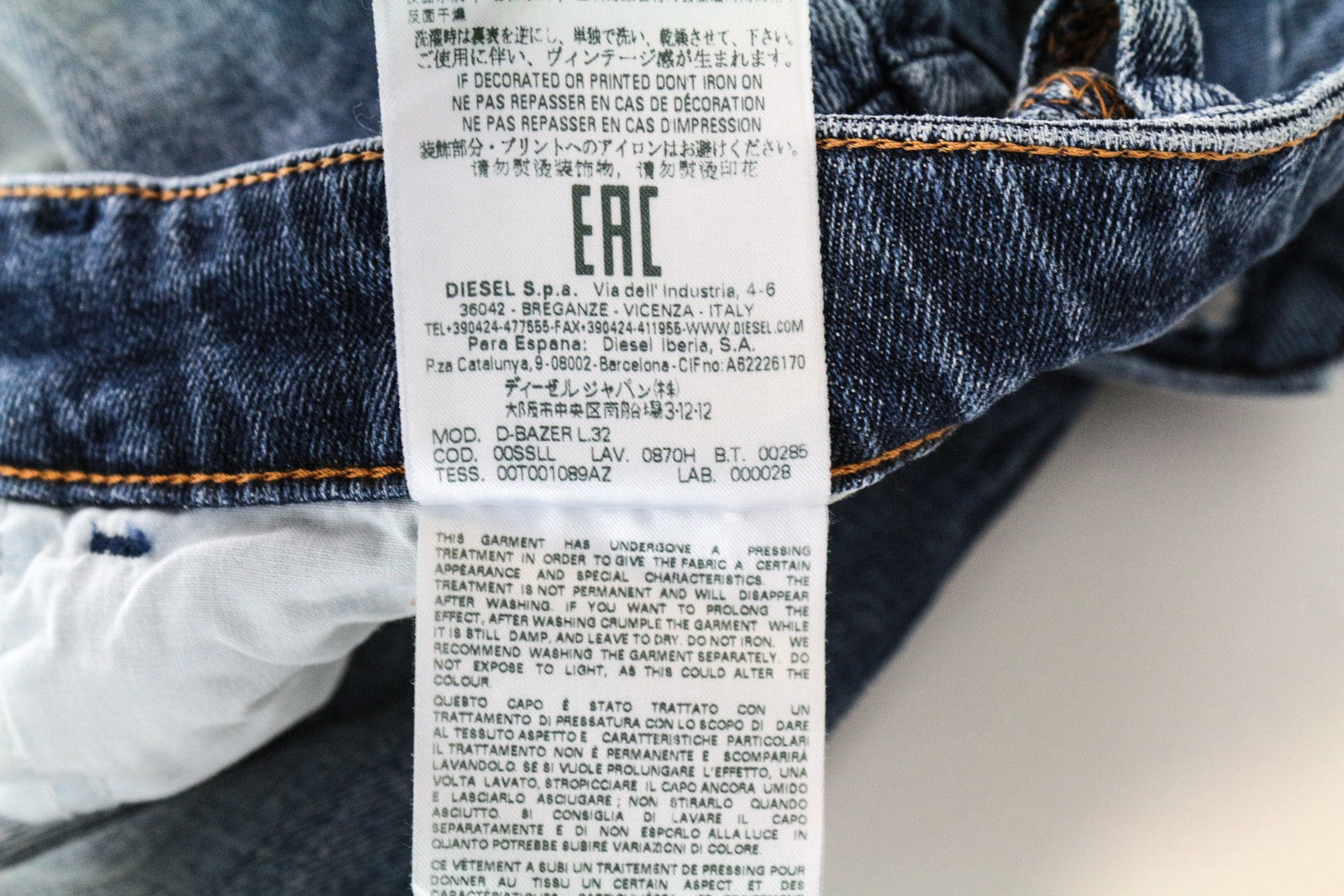 DIESEL D-Bazer 0870H vyriški džinsai W29/L32 mėlyni, siaurėjantys, skalbti, tamprūs medvilniniai džinsai 