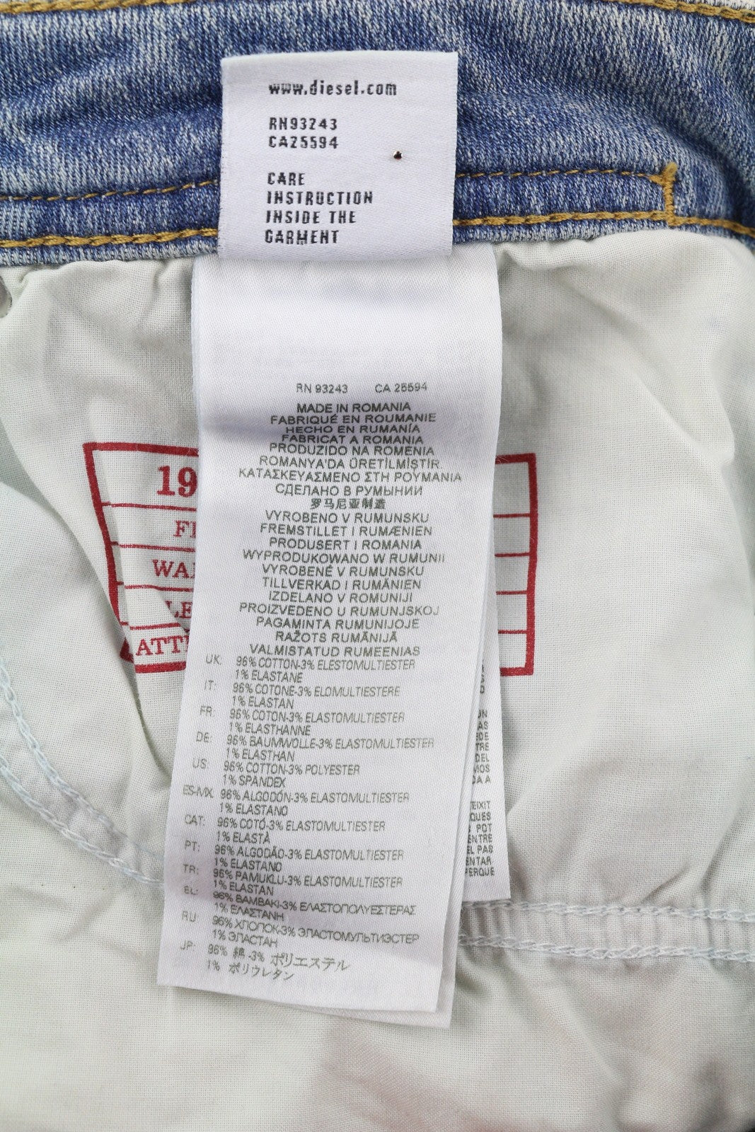 DIESEL 1979 Sleenker E9C01 vyriški džinsai W34/L30 Skinny Distress Blue RMK 275 € 