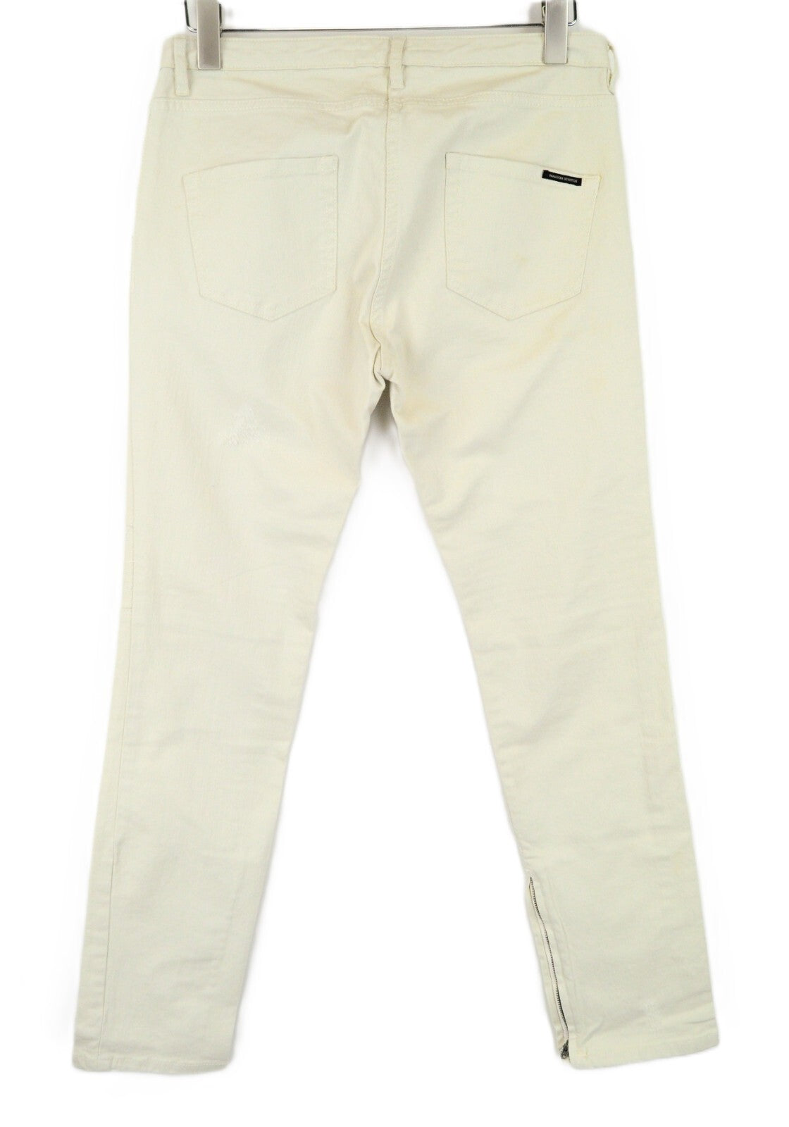 MAISON SCOTCH Slim džinsai W30 L32 balkšvai baltos spalvos, tamprios medvilnės tekstūros, laisvalaikio stiliaus. 