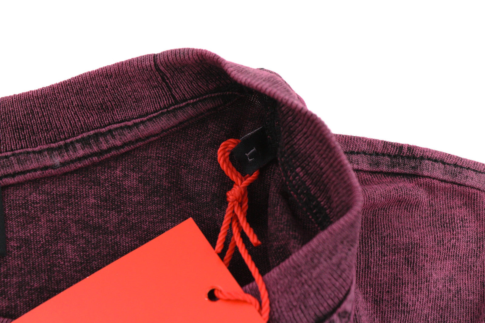 DIESEL T-Reg-E4 moteriški marškinėliai L dydžio bordo spalvos su trumpomis rankovėmis, apvalia apykakle, skalbti. RMK 125 €.