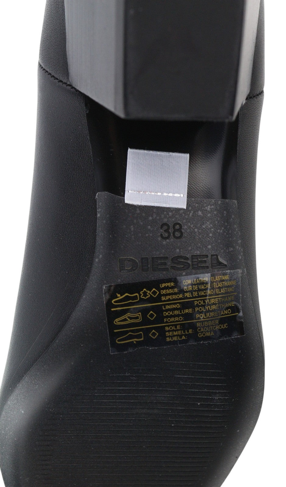 DIESEL D-Texanne CH moteriški aulinukai, 38 dydis, juodos odos, migdolų spalvos, palaidinė iki kulkšnies. Rekomenduojama kaina – 290 €. 
