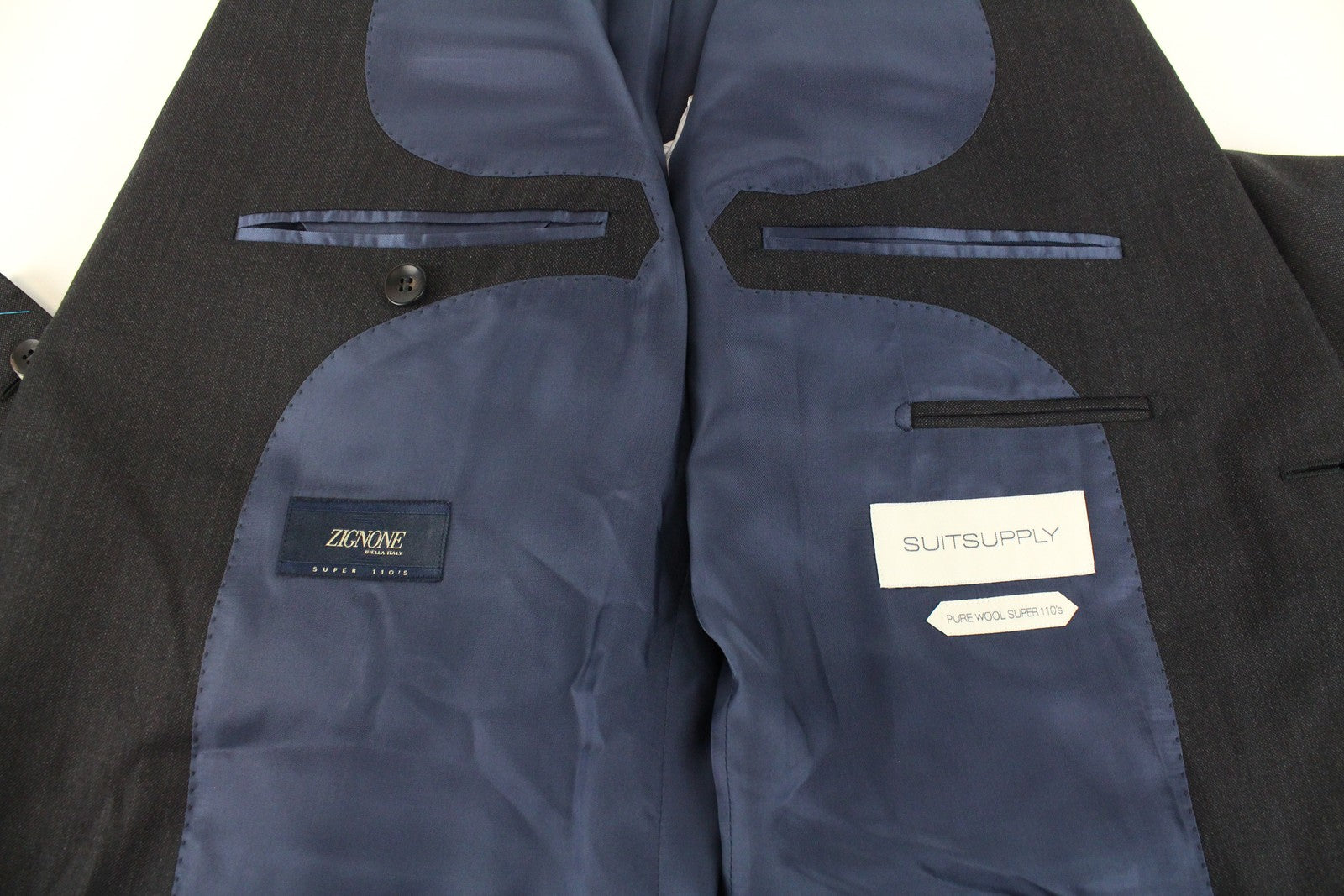 „SUITSUPPLY Napoli“ vyriškas švarkas UK42L „Super 110s“ pilkas vilnonis vieneilis švarkas 