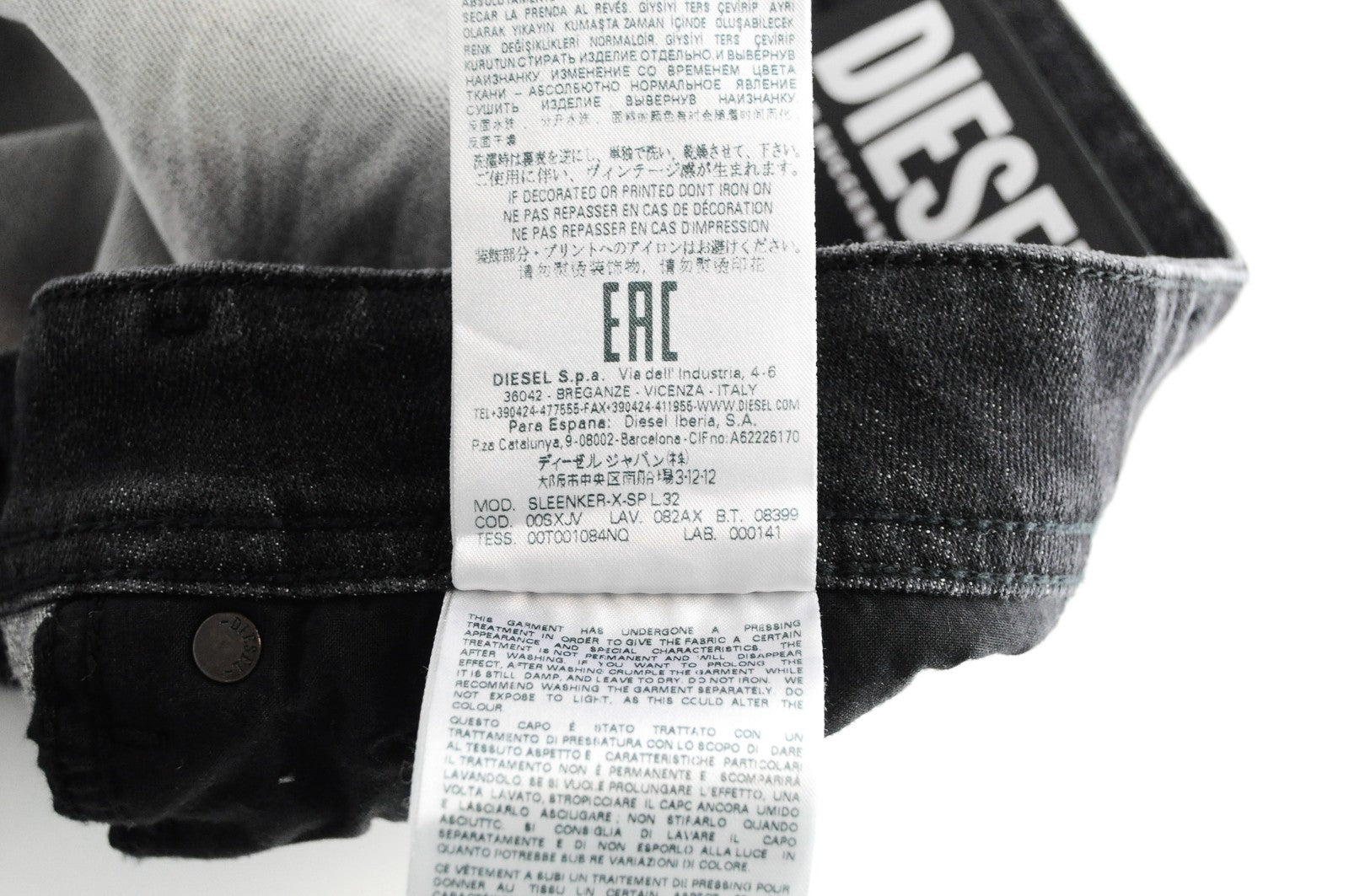 DIESEL Sleenker-X-SP 082AX vyriški džinsai W31/L32 pilki, aptempti, tamprūs 