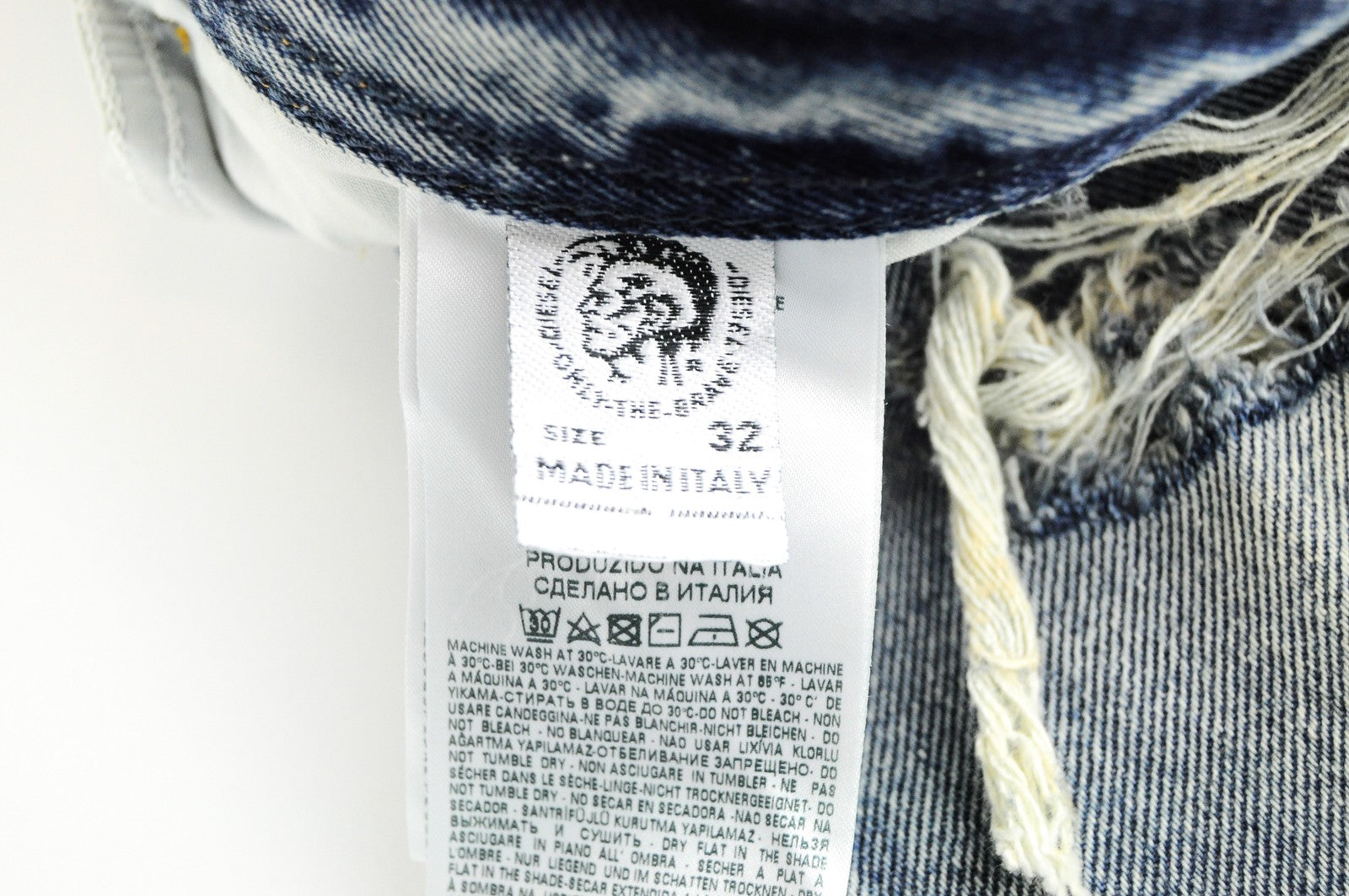 DIESEL Dagh-XP 084ZS vyriški džinsai W32/L32 tiesūs mėlyni skalbtos medvilnės 