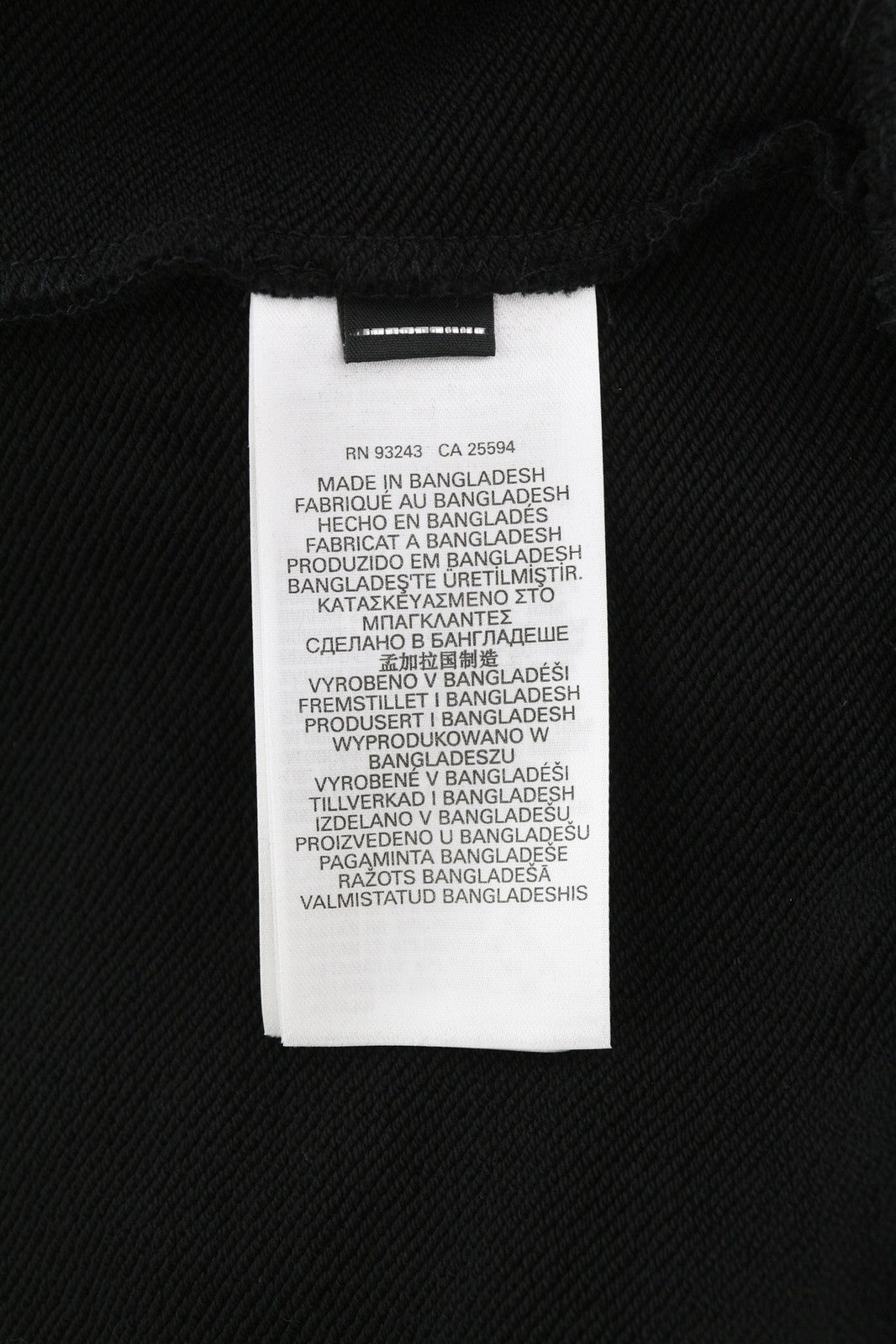 DIESEL F-Reggy-Hood New-Ita moteriškas džemperis su gobtuvu XS, juodas, megztinis ilgomis rankovėmis, rekomenduojama kaina – 135 € 