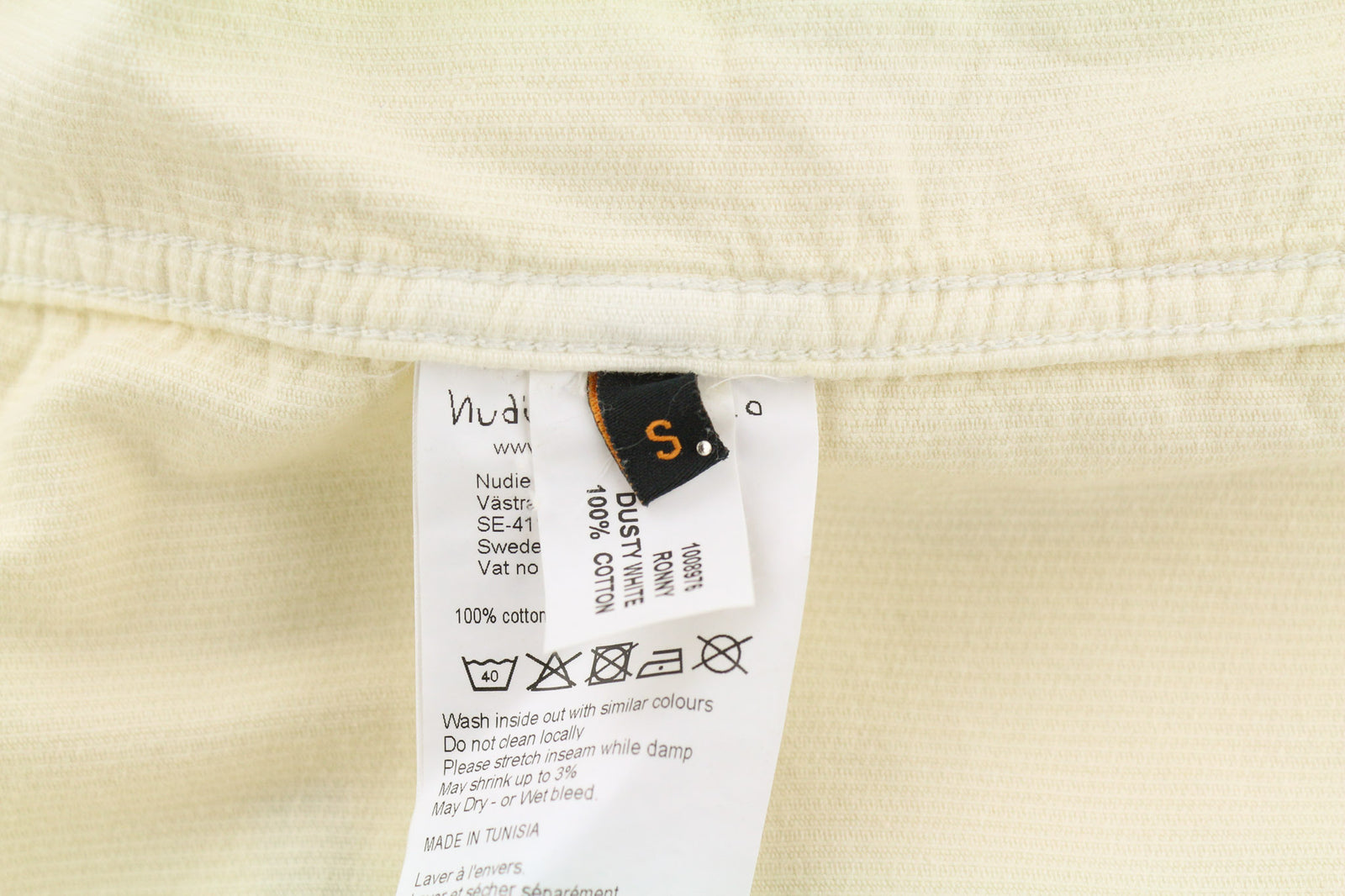 NUDIE JEANS Ronny vyriška striukė S, dulkėtos baltos spalvos, ekologiškos medvilnės velvetas su logotipu ir sagomis 