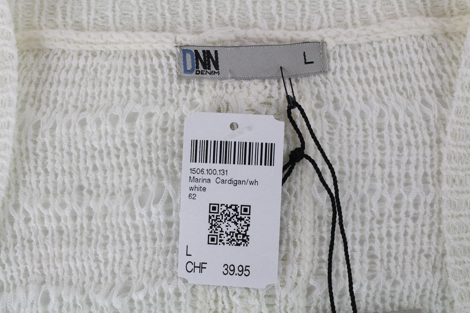 BLACK OUT Marina moteriškas džemperis L dydžio, baltas megztas be rankovių permatomas kardiganas 