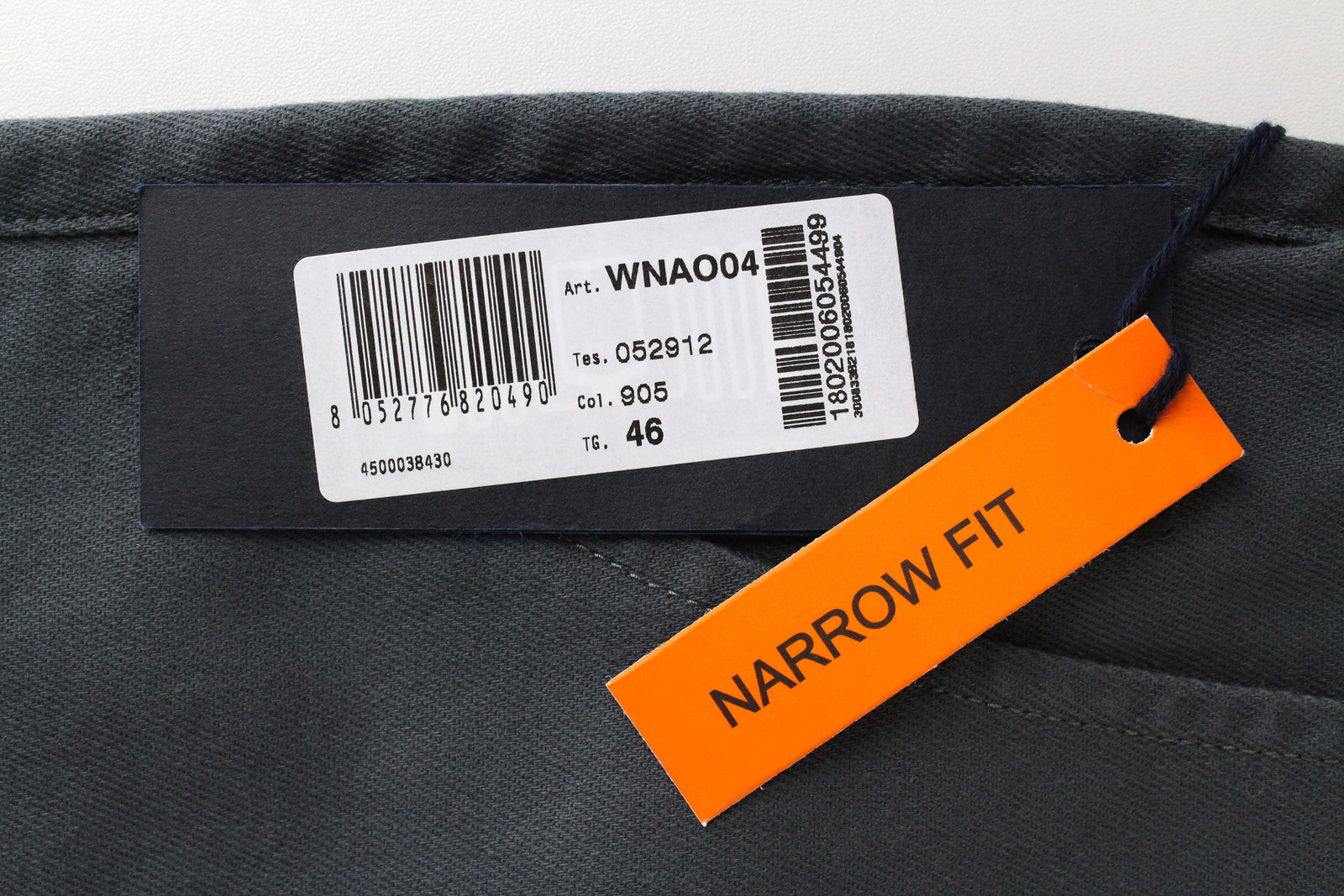 HARMONT &amp; BLAINE vyriškos kelnės, 46 cm ilgio, pilkai žalios spalvos, laisvalaikio stiliaus, su užtrauktuku, siauro kirpimo. 