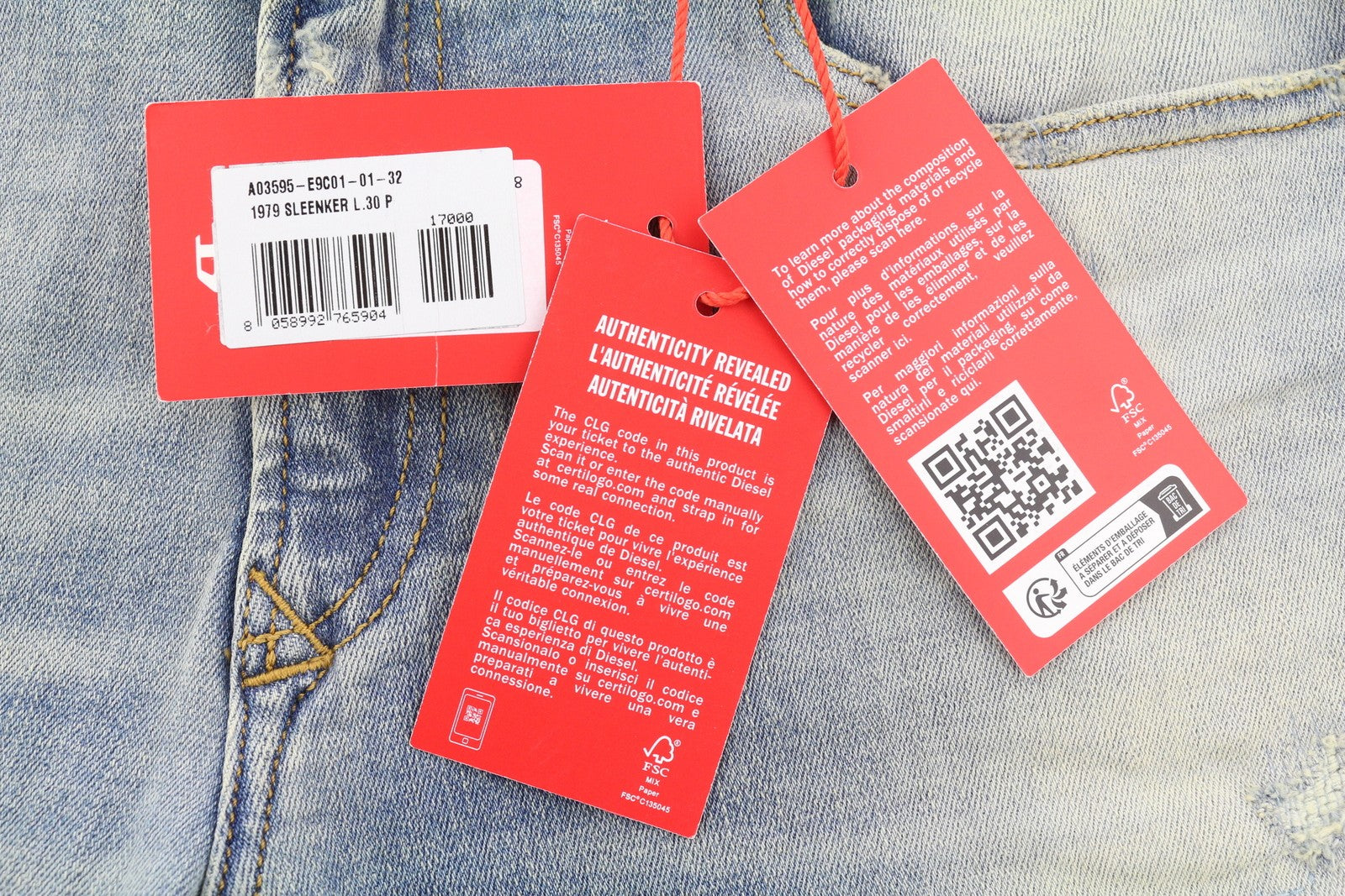 DIESEL 1979 Sleenker E9C01 vyriški džinsai W32/L30 Skinny Distress Blue RMK 275 € 