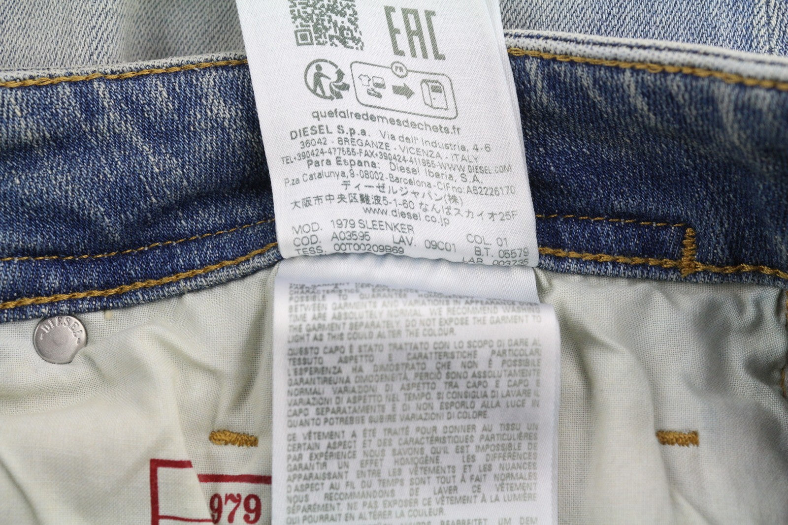 DIESEL 1979 Sleenker E9C01 vyriški džinsai W34/L30 Skinny Distress Blue RMK 275 € 