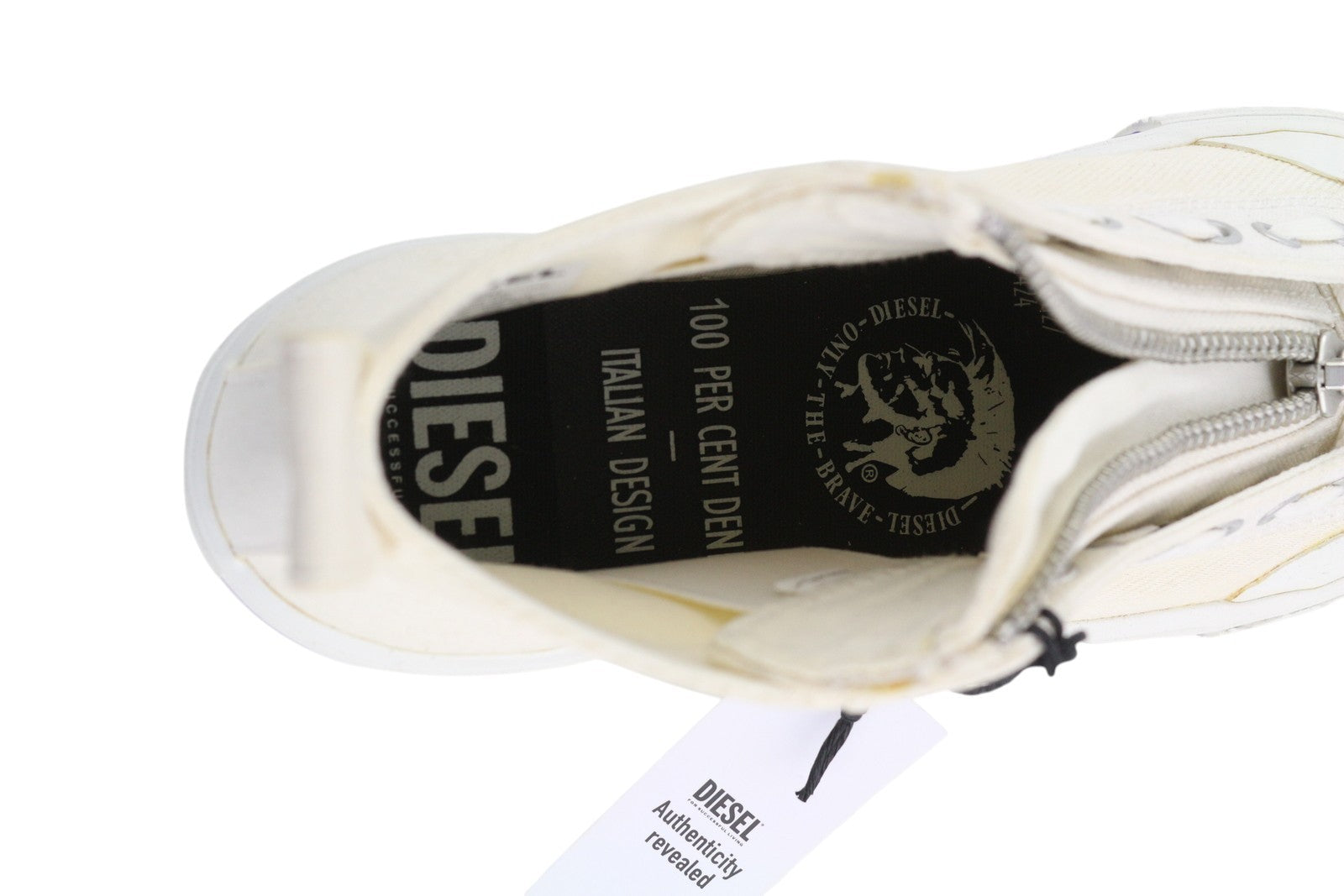 DIESEL S-Astico Mzip W moteriški sportbačiai, 39 dydis, balti, suvarstomi, migdolų spalvos, rekomenduojama kaina – 180 € 