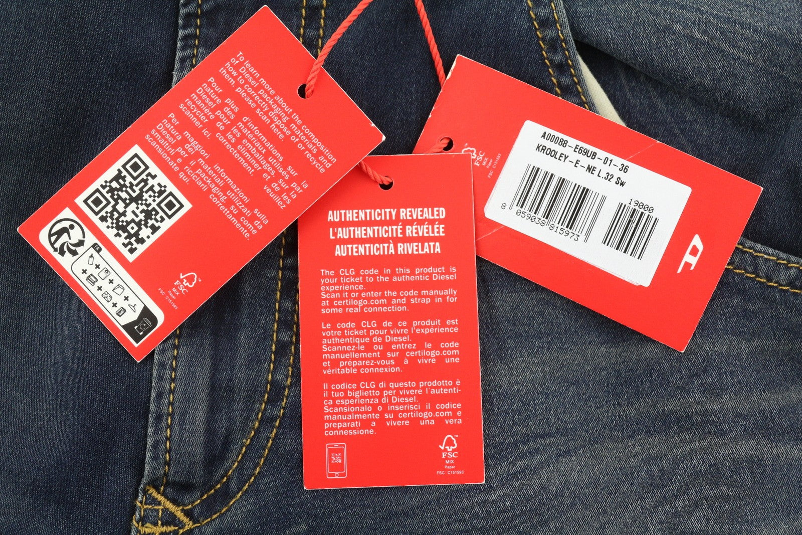 DIESEL Krooley Jogg E69UB vyriški džinsai W26/L32 tamprūs, siaurėjantys, skalbtos mėlynos spalvos, rekomenduojama kaina – 295 € 