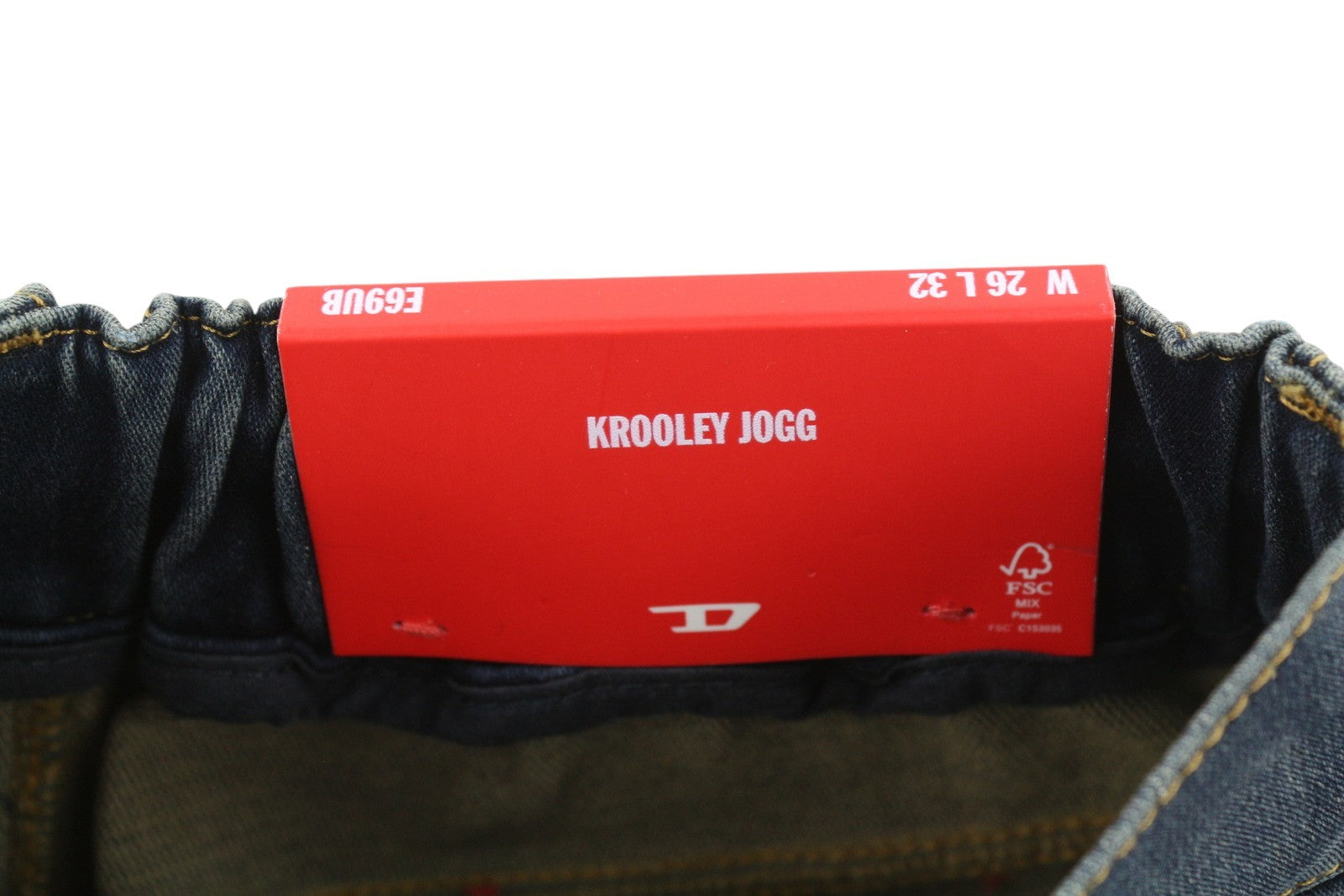 DIESEL Krooley Jogg E69UB vyriški džinsai W26/L32 tamprūs, siaurėjantys, skalbtos mėlynos spalvos, rekomenduojama kaina – 295 € 